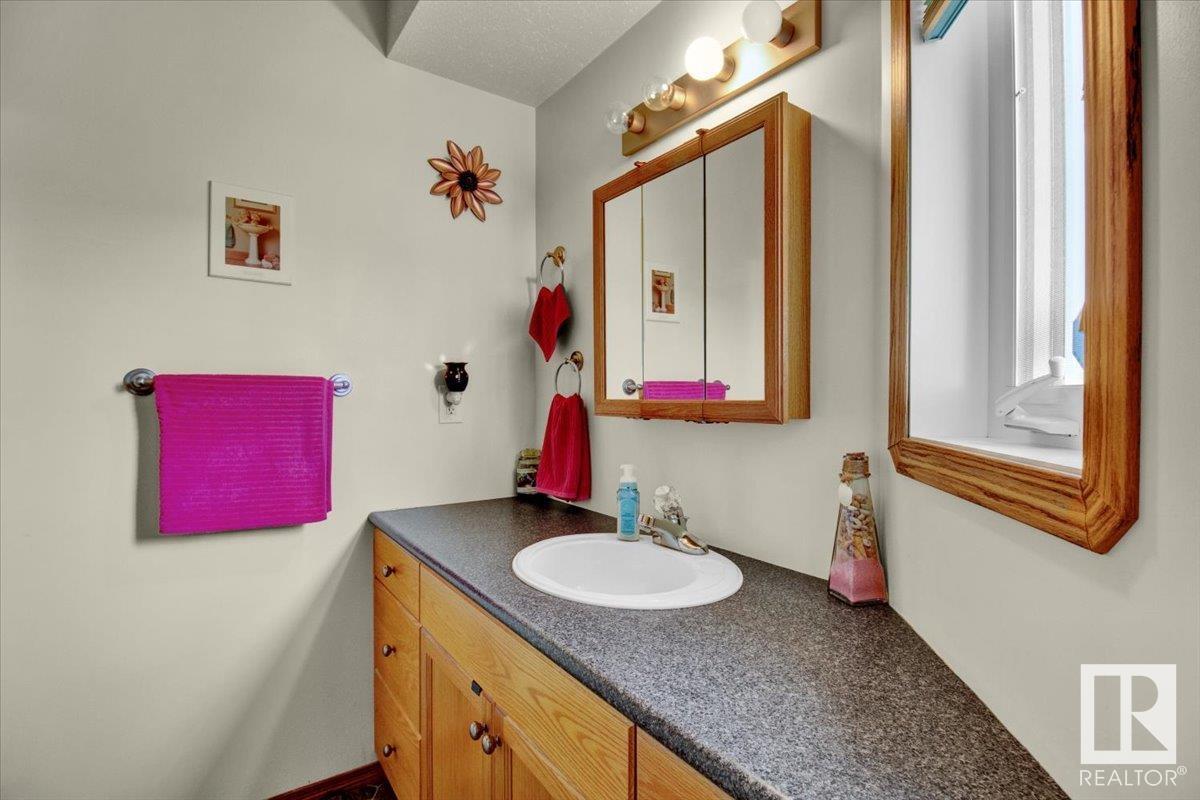 5506 53rd Street St, Mundare, Alberta  T0B 3H0 - Photo 19 - E4450218