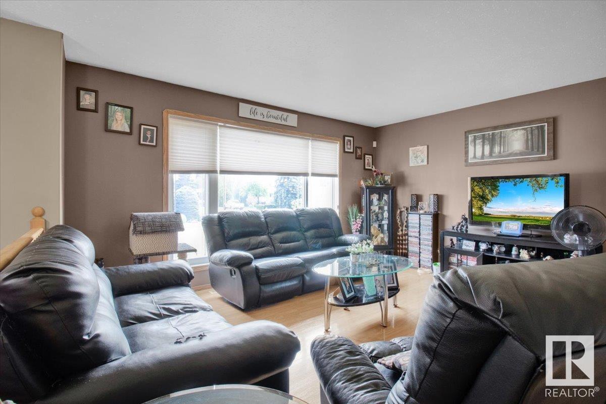 5506 53rd Street St, Mundare, Alberta  T0B 3H0 - Photo 9 - E4450218