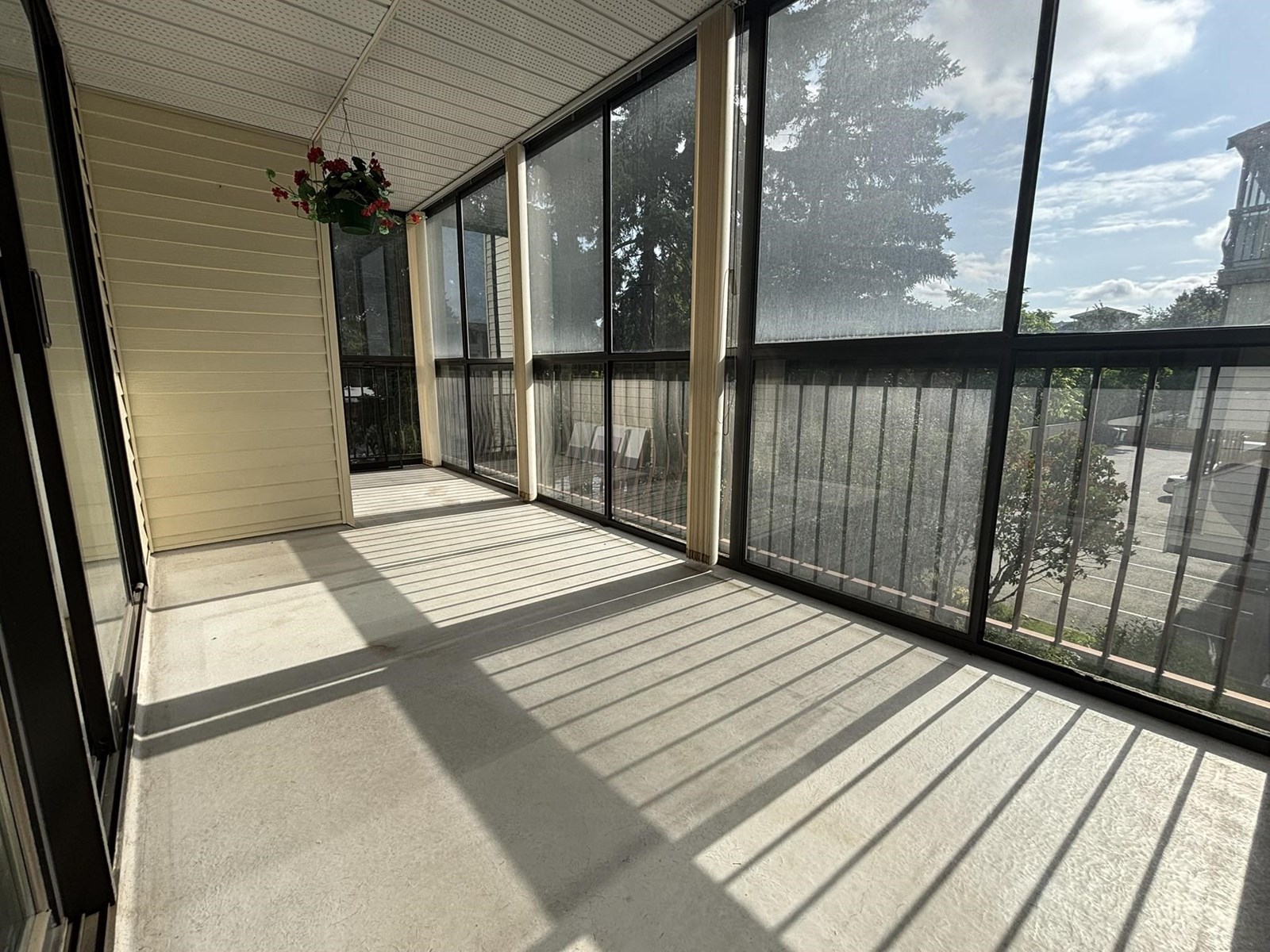 204 32055 Old Yale Road, Abbotsford, British Columbia  V2T 2C8 - Photo 8 - R3031922
