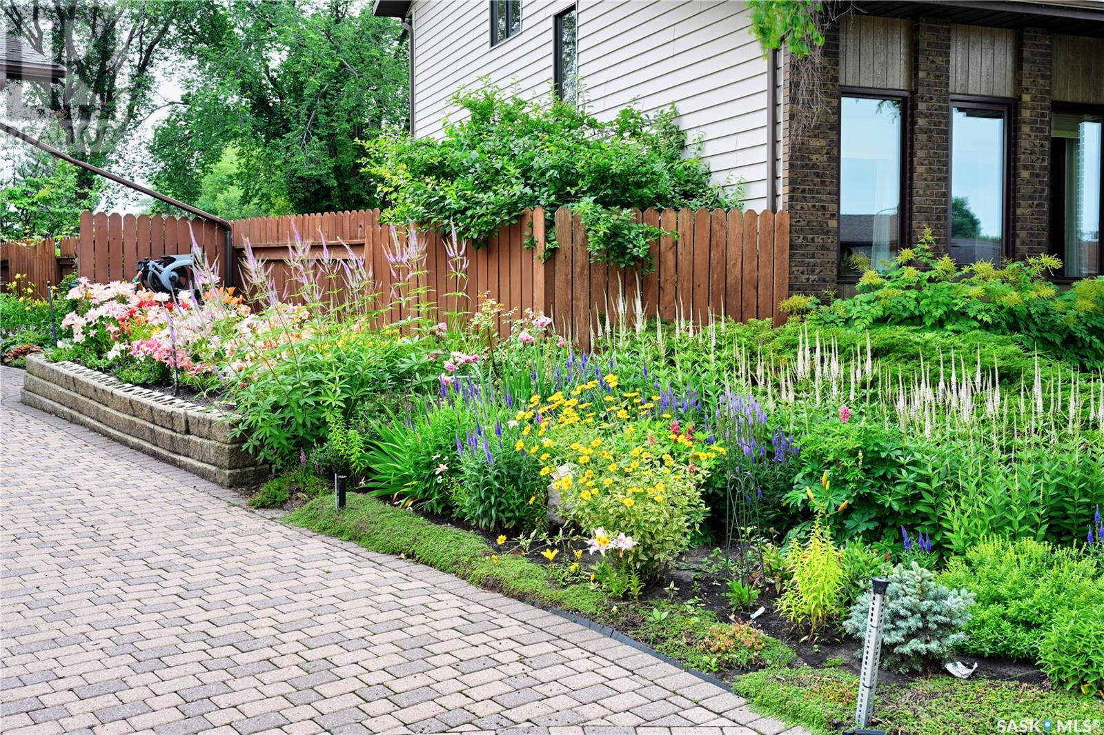 213 Badger Court, Saskatoon, Saskatchewan  S7N 2X2 - Photo 30 - SK013900