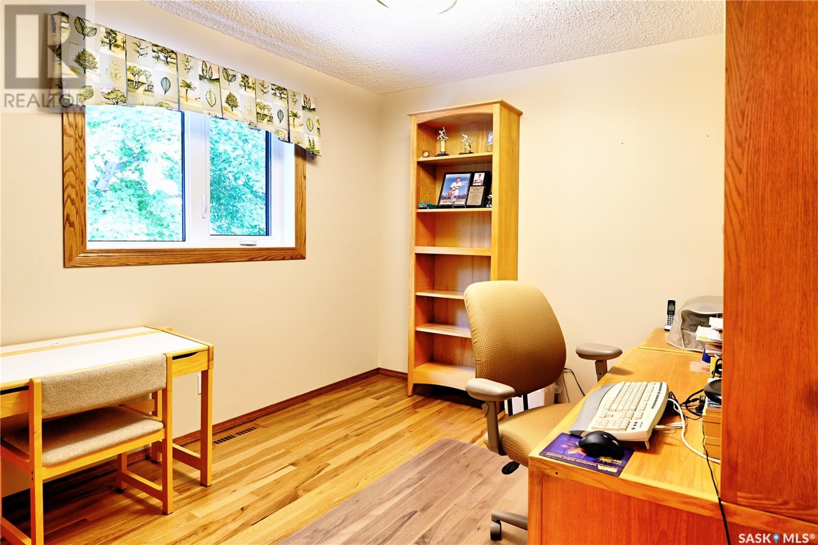 213 Badger Court, Saskatoon, Saskatchewan  S7N 2X2 - Photo 22 - SK013900