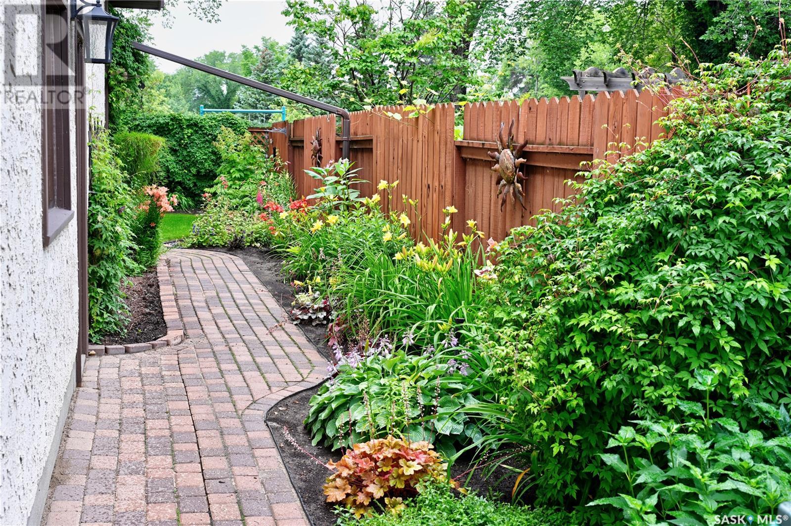 213 Badger Court, Saskatoon, Saskatchewan  S7N 2X2 - Photo 29 - SK013900