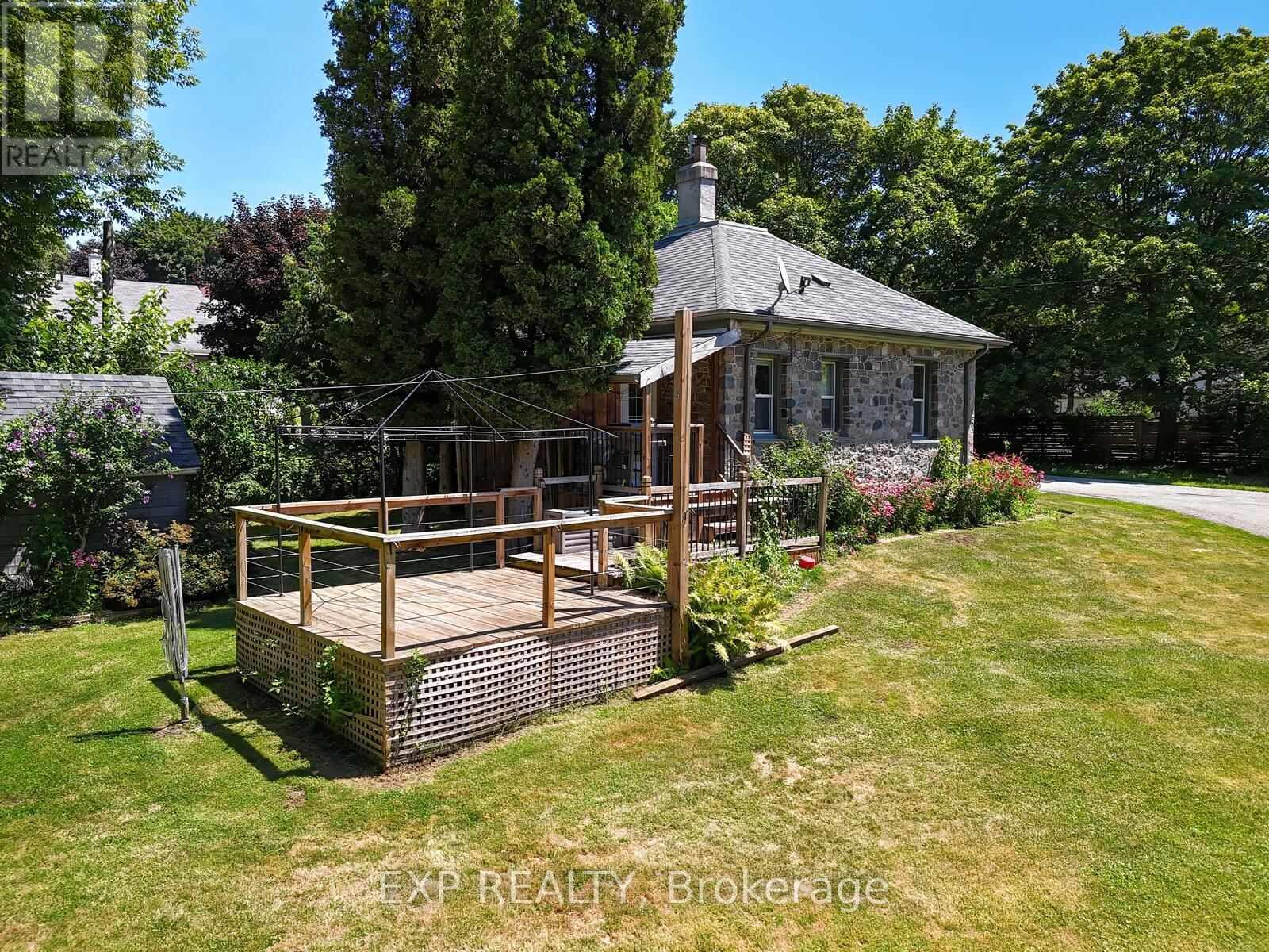 73 & 77 Maud Street, Ingersoll, Ontario  N5C 1E7 - Photo 16 - X12313977