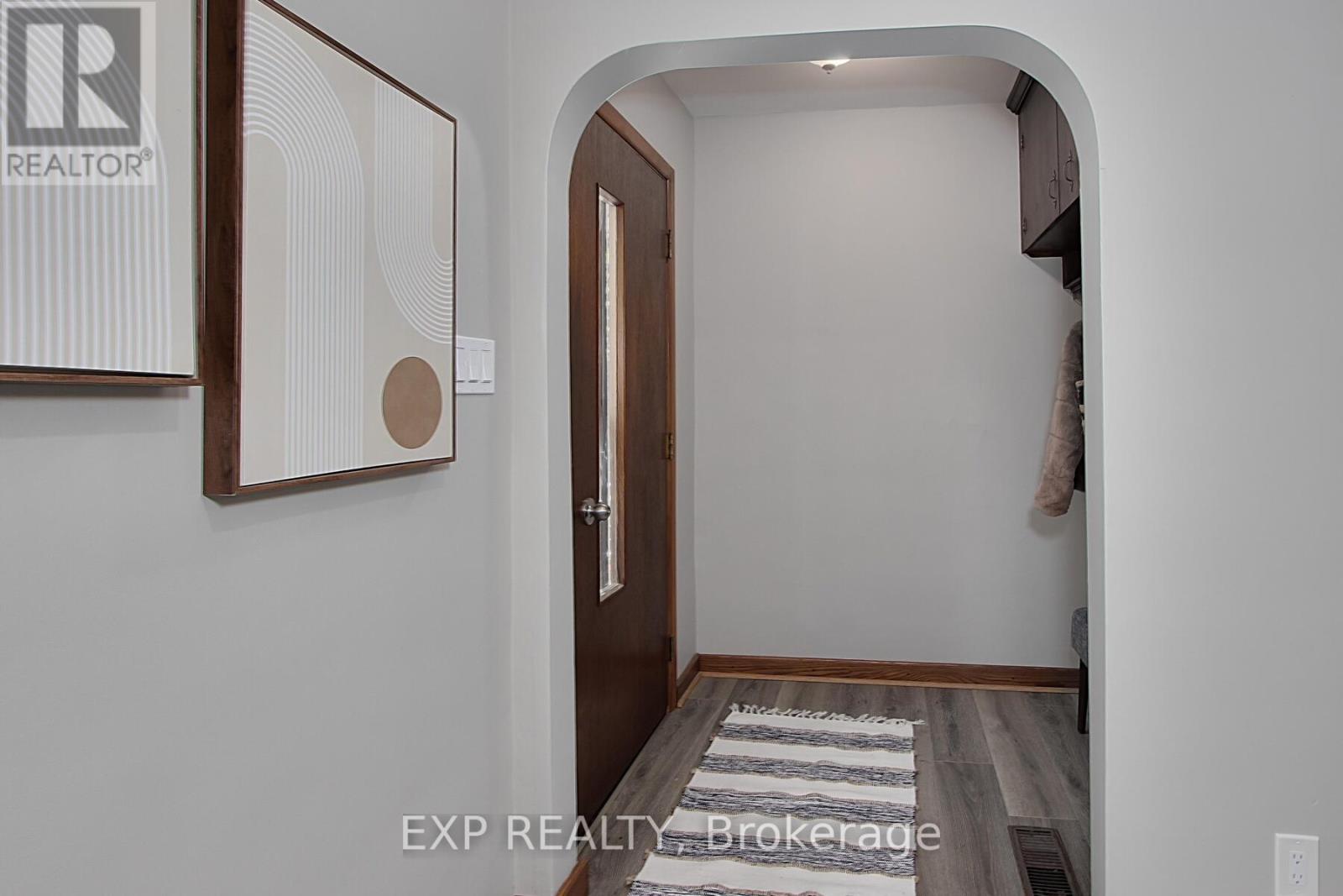 73 & 77 Maud Street, Ingersoll, Ontario  N5C 1E7 - Photo 45 - X12313977