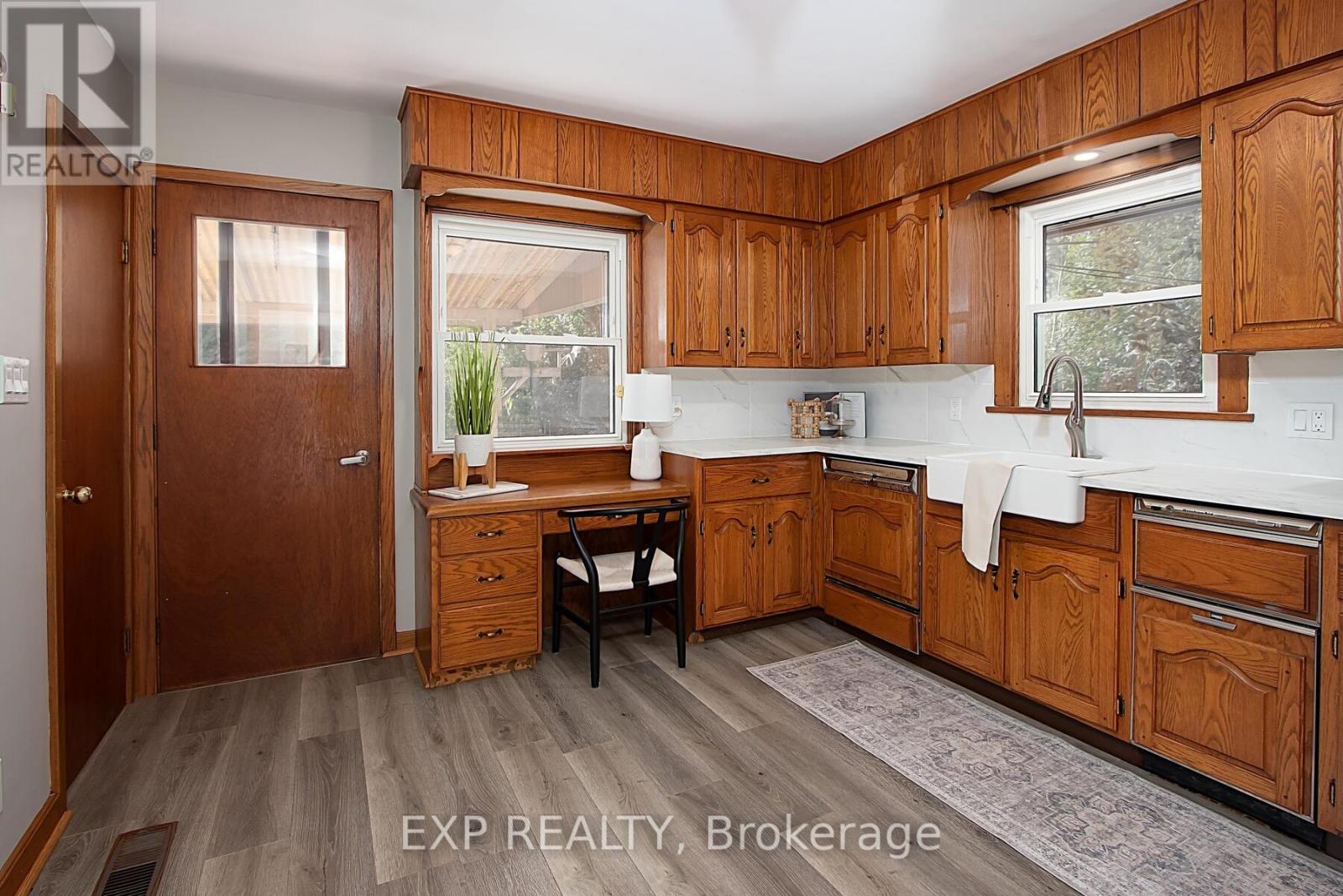 73 & 77 Maud Street, Ingersoll, Ontario  N5C 1E7 - Photo 7 - X12313977