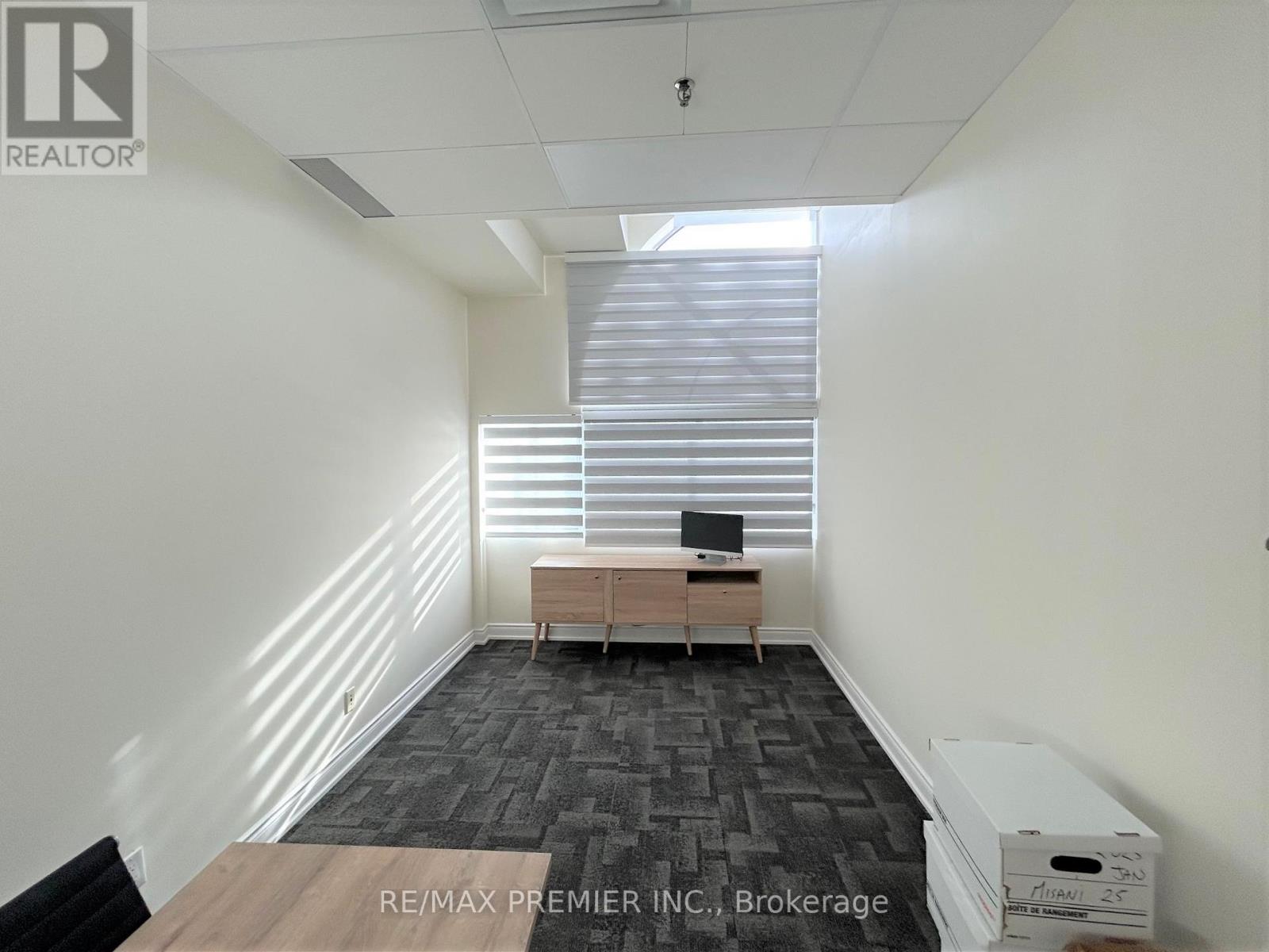 205 - 4040 Steeles Avenue W, Vaughan, Ontario  L4L 4Y5 - Photo 7 - N12311293