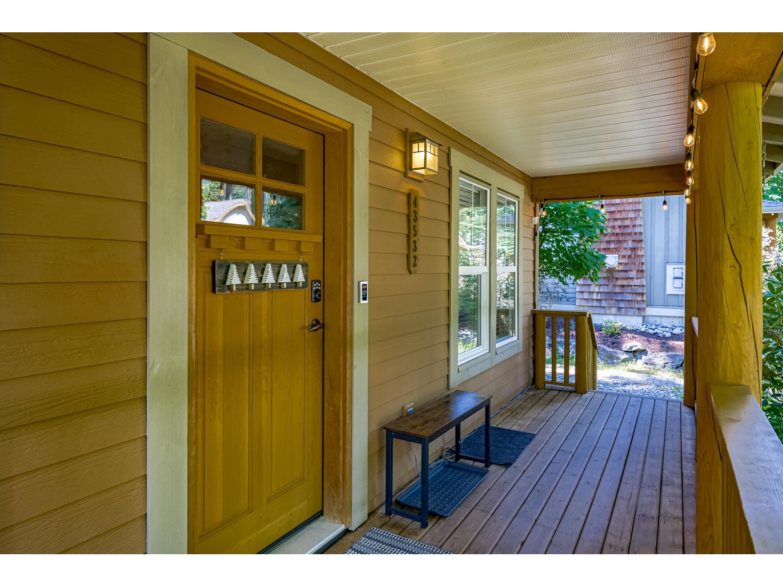 Property at 43532 RED HAWK PASS image 3