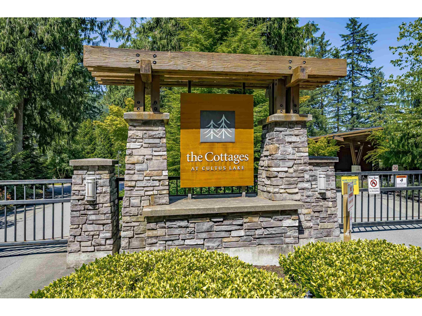 43532 Red Hawk Pass, Cultus Lake South, Lindell Beach, British Columbia  V2R 0E1 - Photo 40 - R3031904