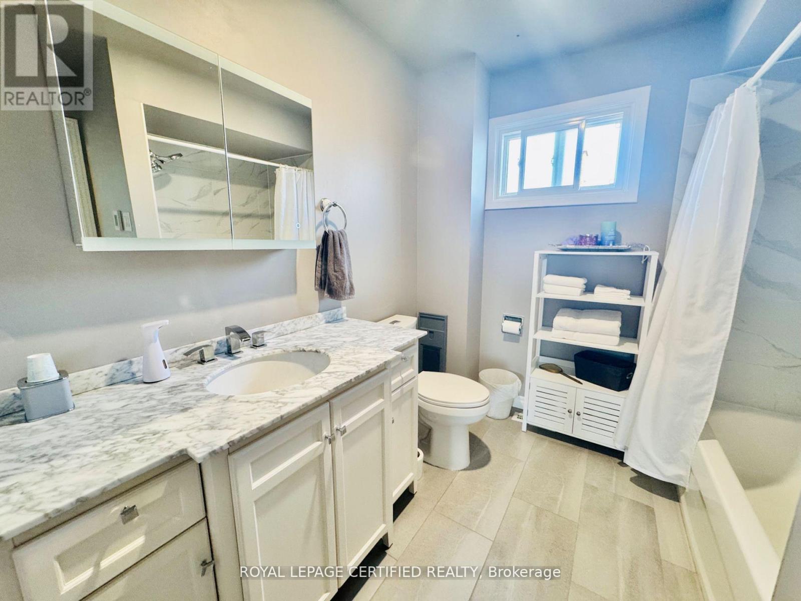 41 Winterfold Drive, Brampton, Ontario  L6V 3S8 - Photo 15 - W12313907