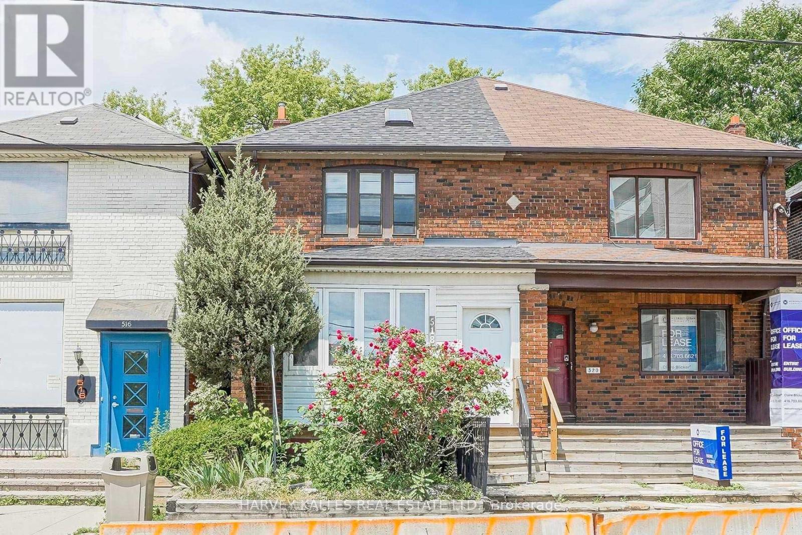 Upper - 518 Eglinton Avenue E, Toronto, Ontario  M4P 1N6 - Photo 1 - C12313939