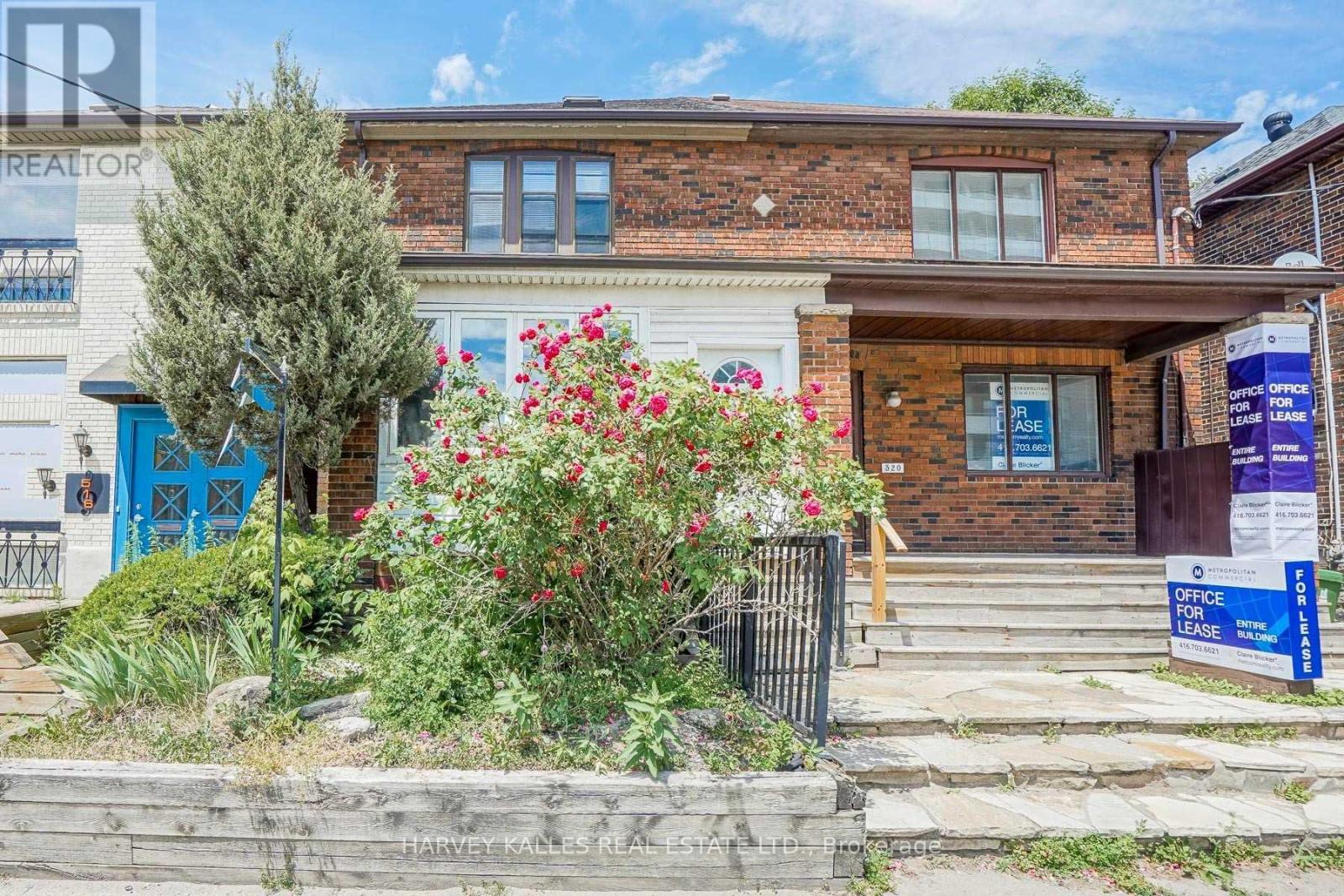 Upper - 518 Eglinton Avenue E, Toronto, Ontario  M4P 1N6 - Photo 2 - C12313939