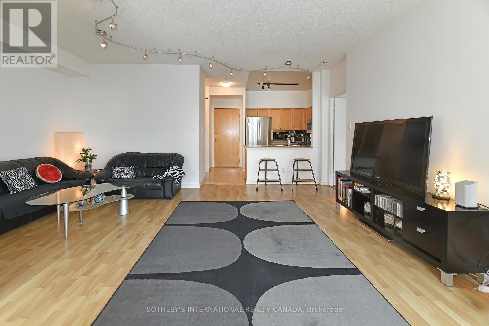 Sp10 - 600 Queens Quay W, Toronto, Ontario  M5V 3M3 - Photo 1 - C12313957