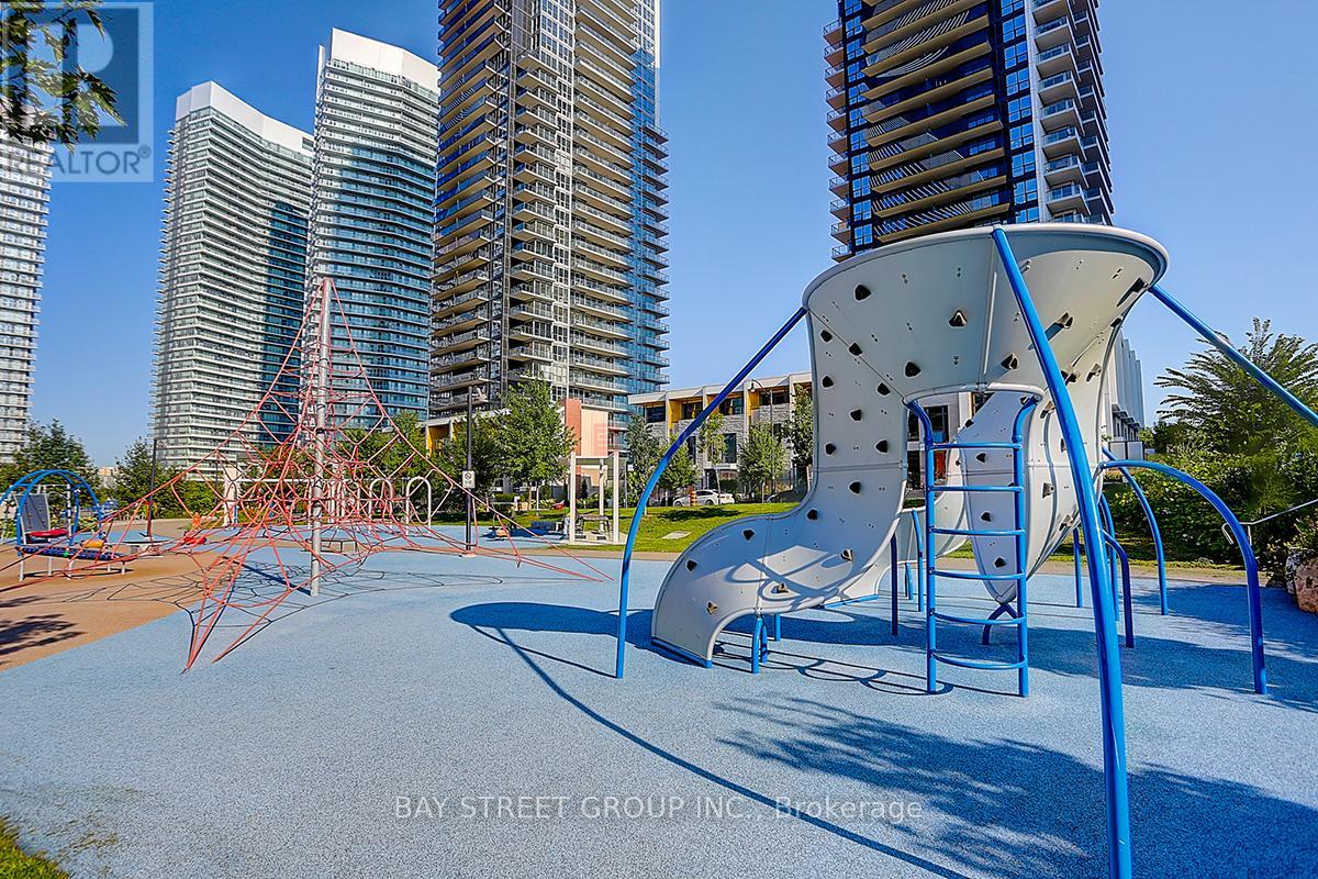 707 - 85 Mcmahon Drive, Toronto (Bayview Village), Ontario  M2K 0H1 - Photo 2 - C12313972