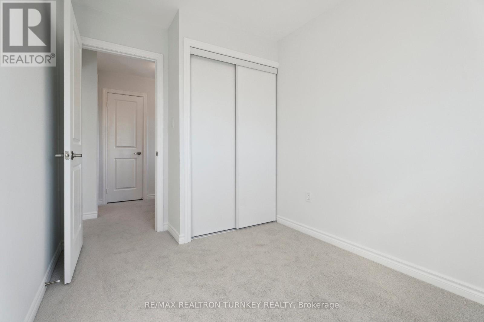 15 Ravenscraig Place, Innisfil (Cookstown), Ontario  L0L 1L0 - Photo 16 - N12313943