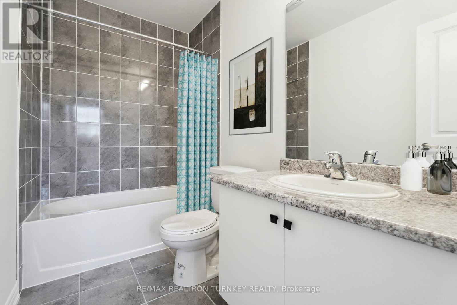 15 Ravenscraig Place, Innisfil (Cookstown), Ontario  L0L 1L0 - Photo 17 - N12313943