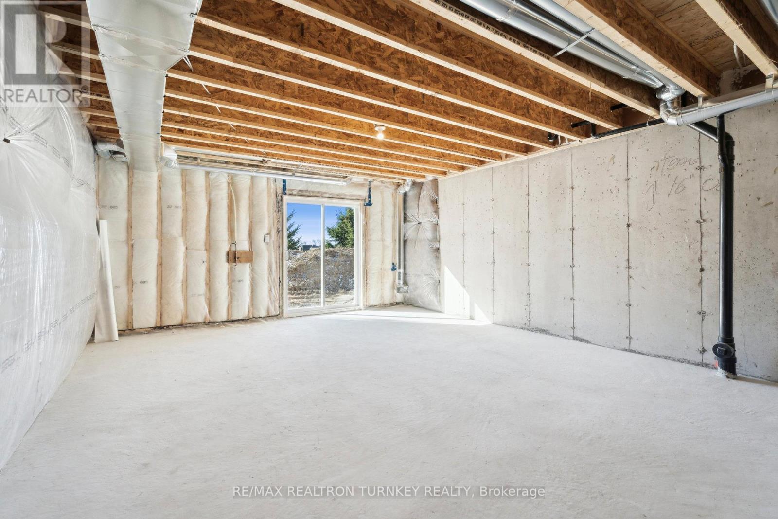 15 Ravenscraig Place, Innisfil (Cookstown), Ontario  L0L 1L0 - Photo 18 - N12313943