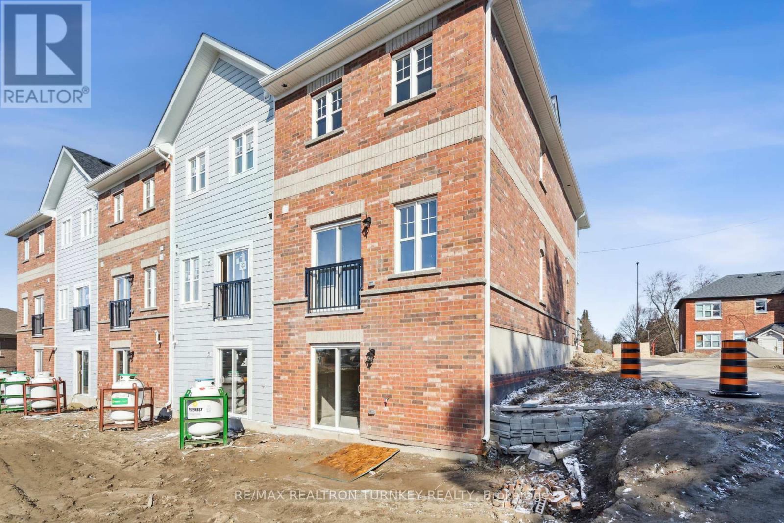 15 Ravenscraig Place, Innisfil (Cookstown), Ontario  L0L 1L0 - Photo 20 - N12313943