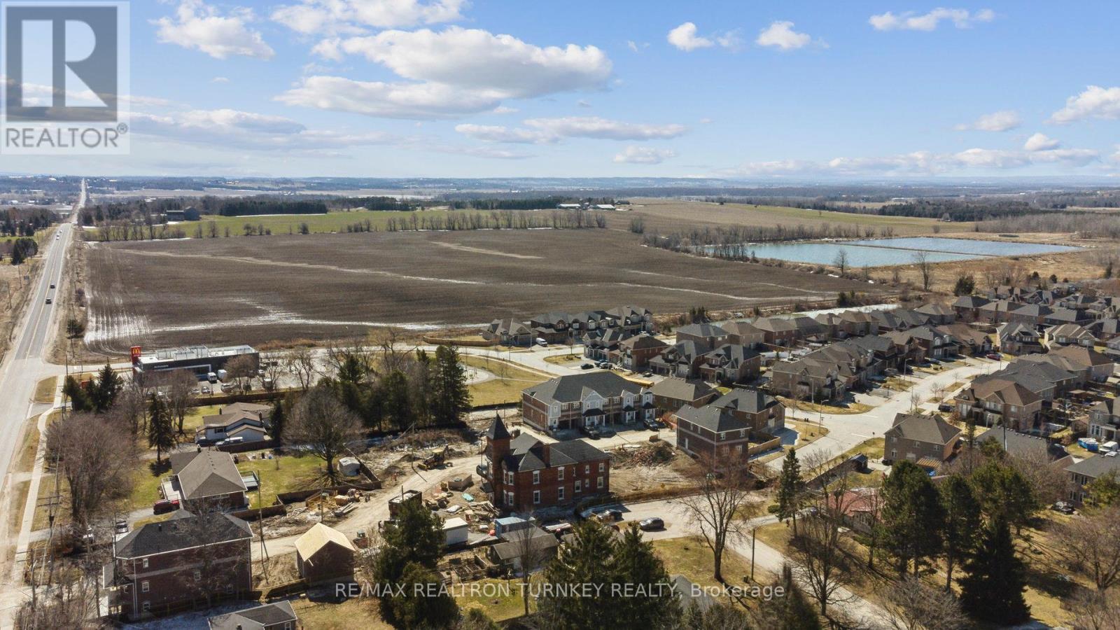 15 Ravenscraig Place, Innisfil (Cookstown), Ontario  L0L 1L0 - Photo 22 - N12313943