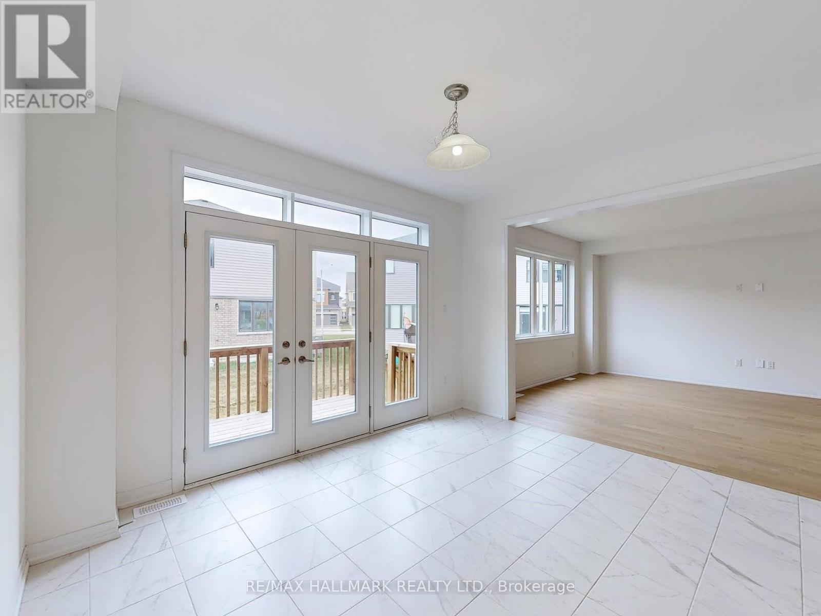 40 Velvet Way, Thorold, Ontario  L2V 0P3 - Photo 15 - X12313969
