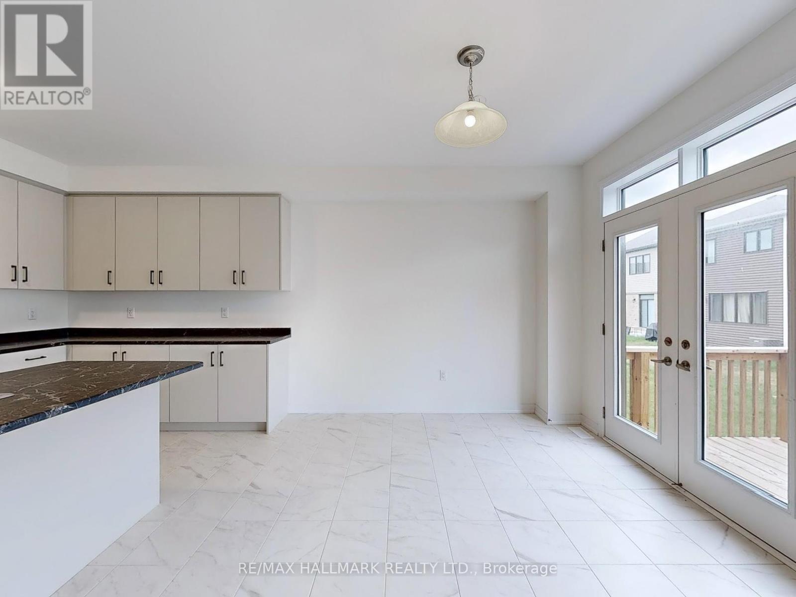 40 Velvet Way, Thorold, Ontario  L2V 0P3 - Photo 16 - X12313969