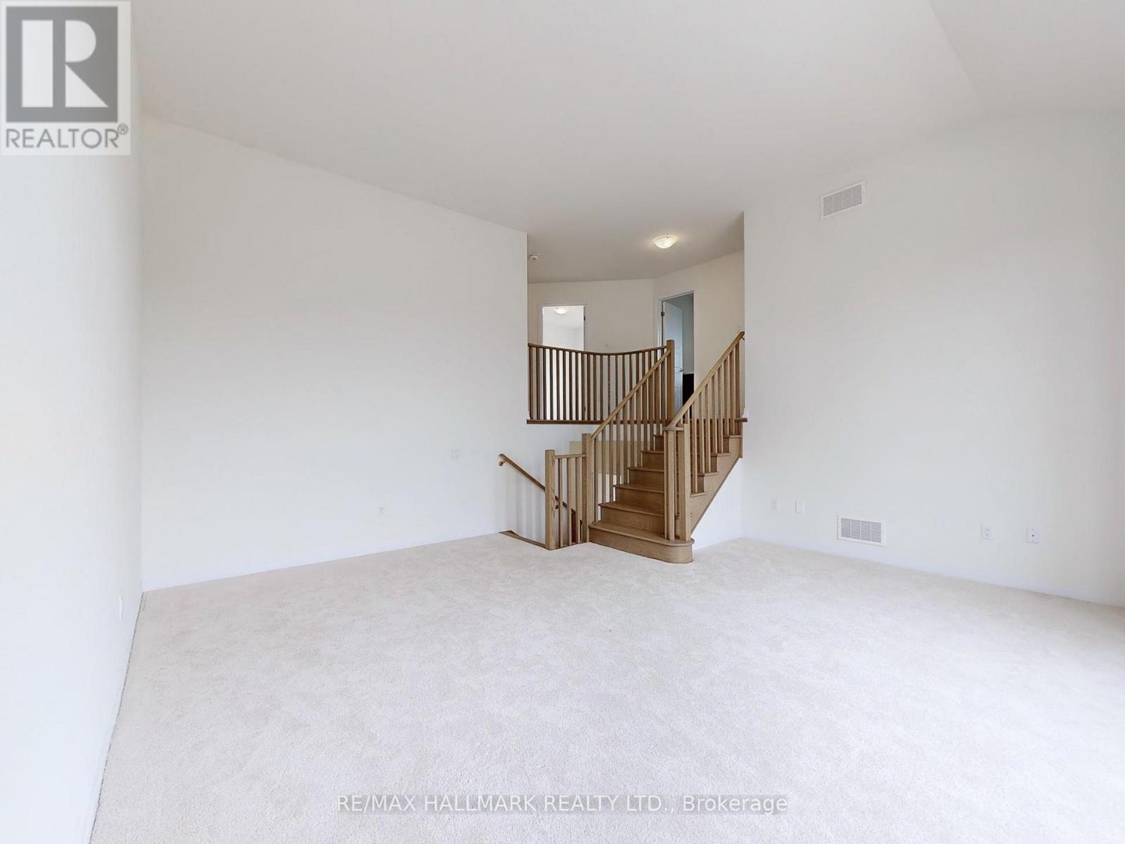 40 Velvet Way, Thorold, Ontario  L2V 0P3 - Photo 20 - X12313969