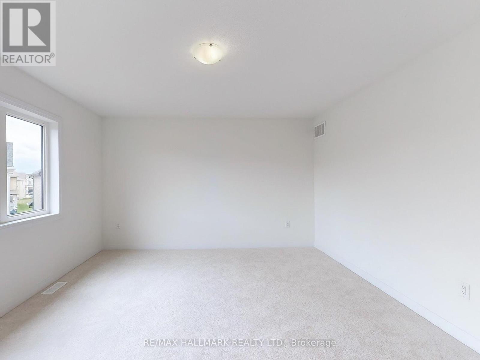 40 Velvet Way, Thorold, Ontario  L2V 0P3 - Photo 22 - X12313969
