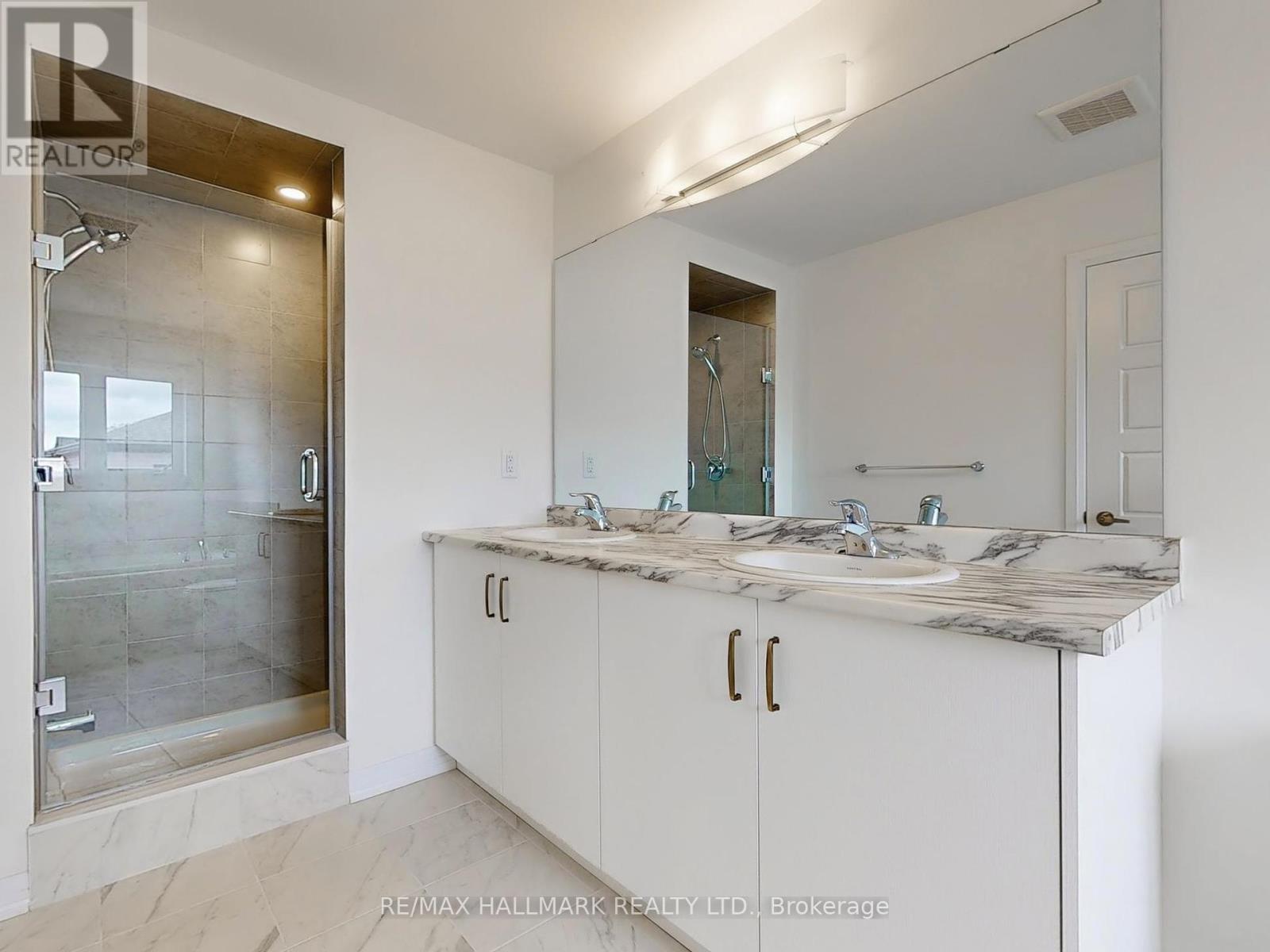 40 Velvet Way, Thorold, Ontario  L2V 0P3 - Photo 25 - X12313969