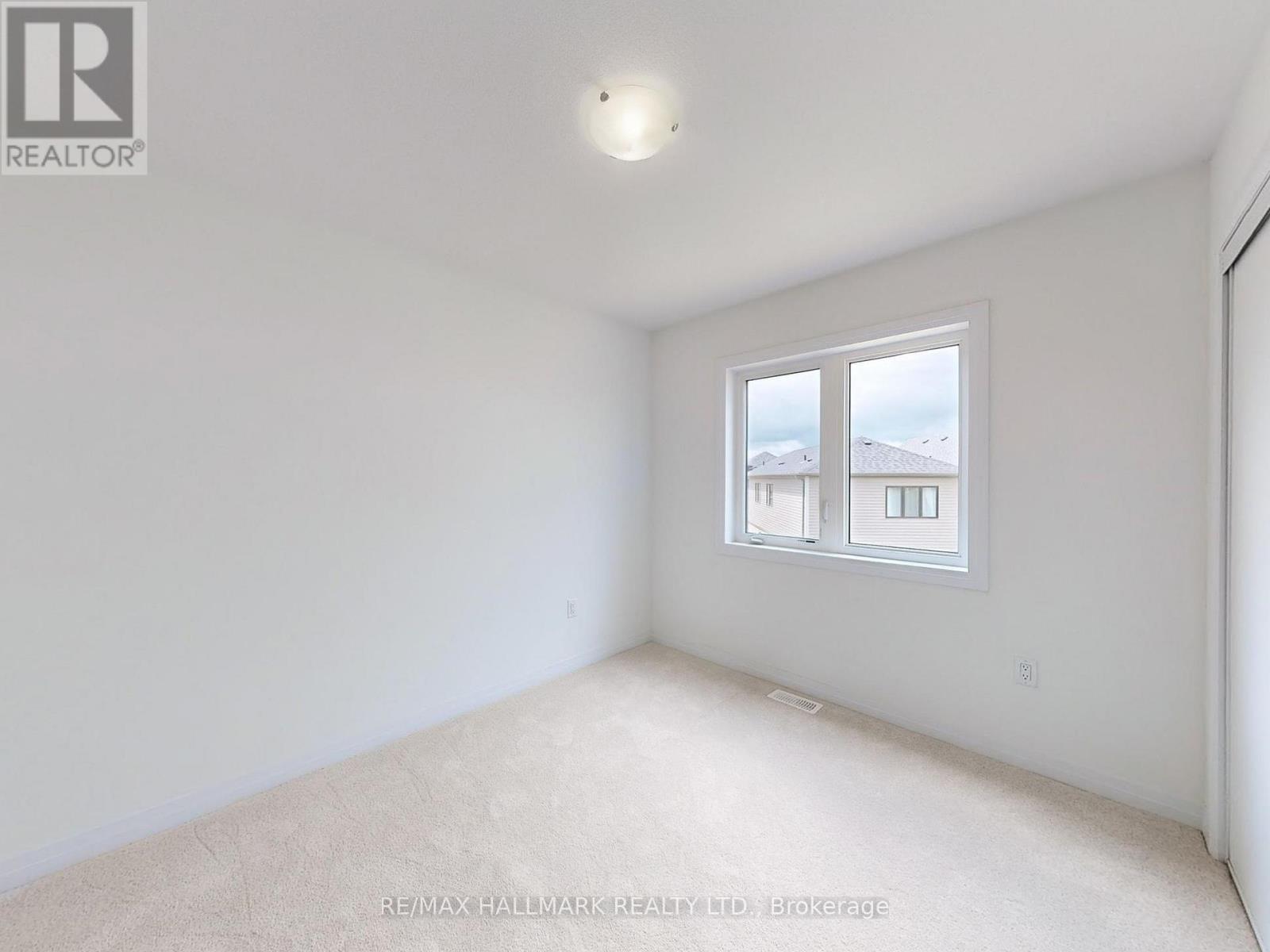 40 Velvet Way, Thorold, Ontario  L2V 0P3 - Photo 33 - X12313969