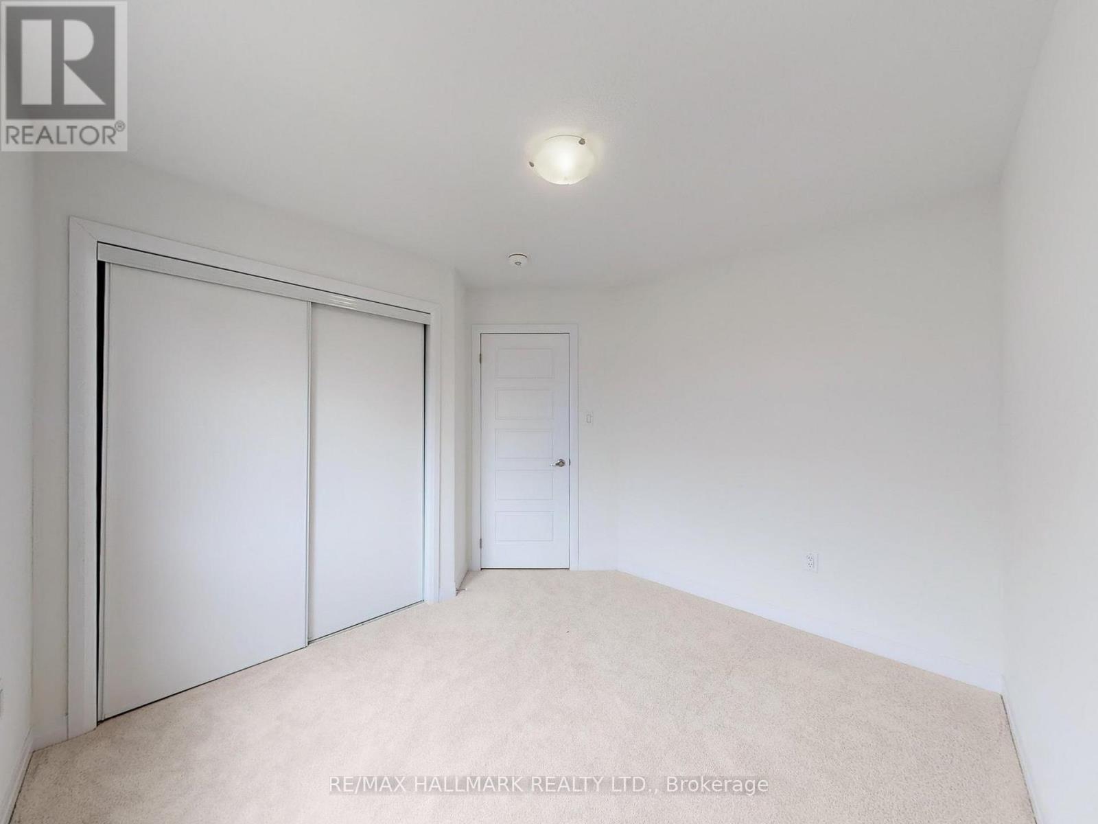 40 Velvet Way, Thorold, Ontario  L2V 0P3 - Photo 35 - X12313969