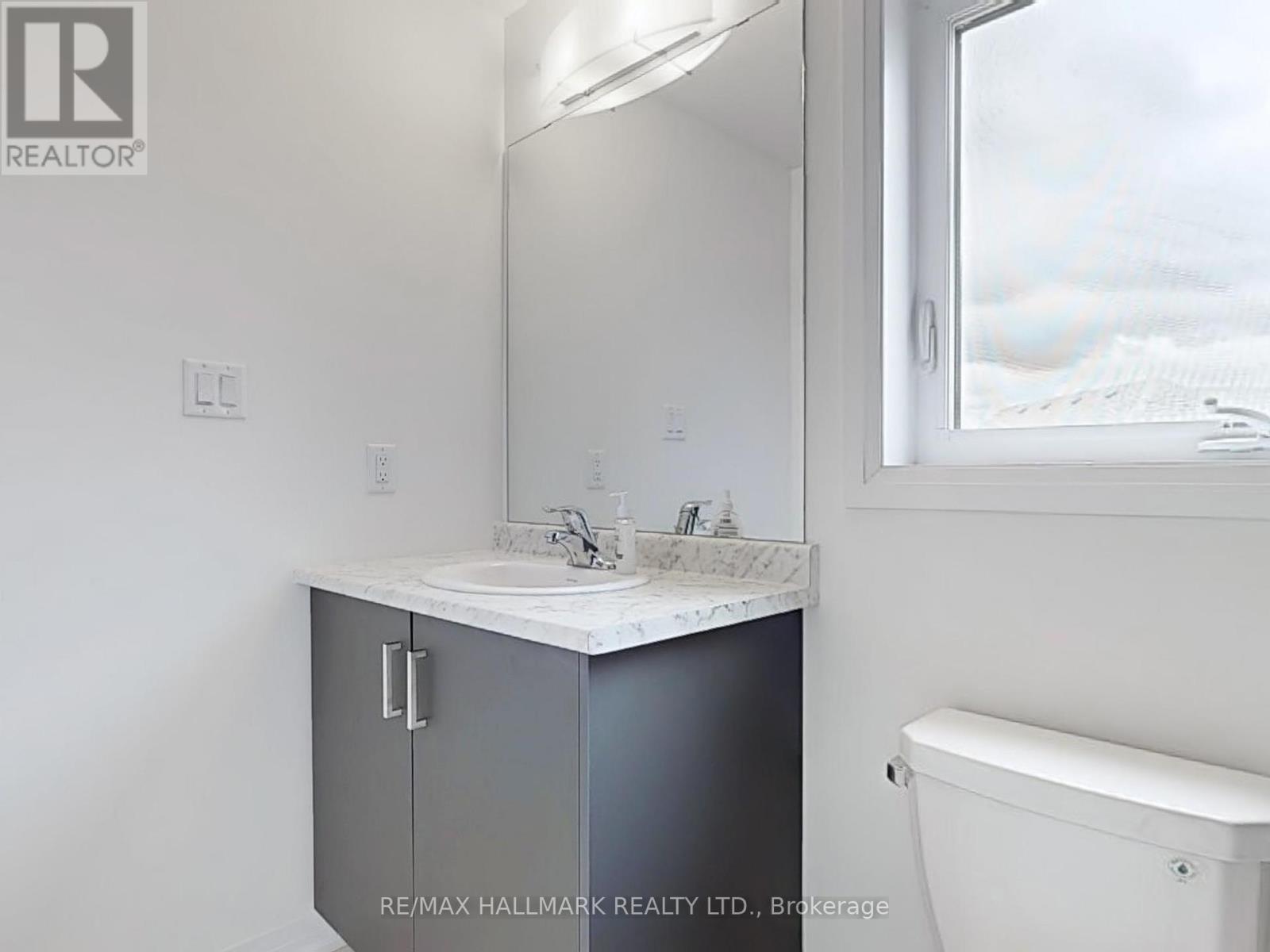 40 Velvet Way, Thorold, Ontario  L2V 0P3 - Photo 41 - X12313969