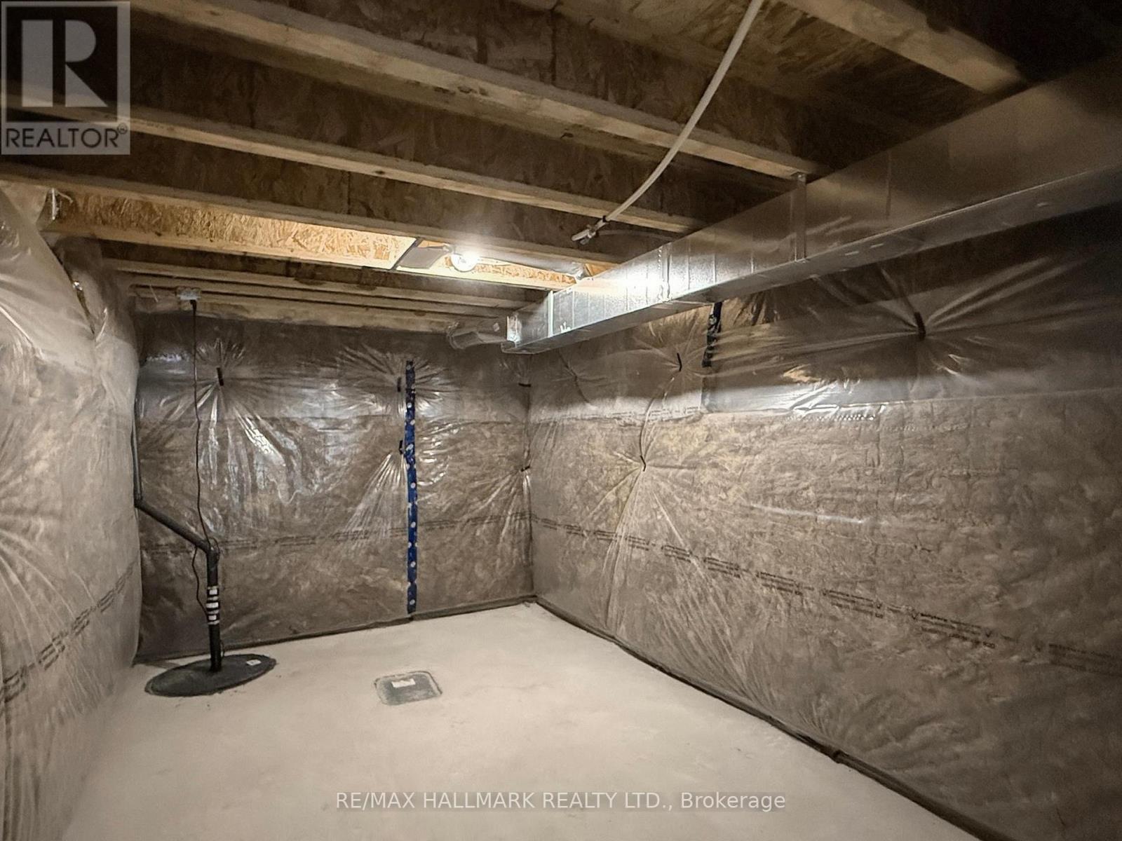 40 Velvet Way, Thorold, Ontario  L2V 0P3 - Photo 47 - X12313969