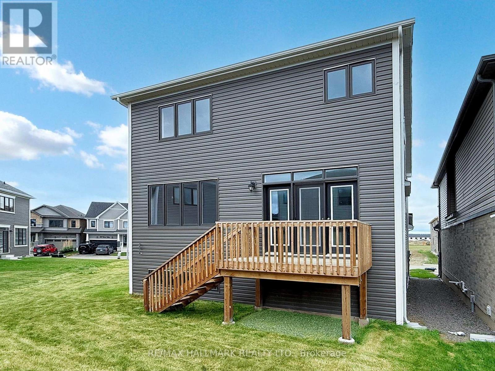 40 Velvet Way, Thorold, Ontario  L2V 0P3 - Photo 48 - X12313969