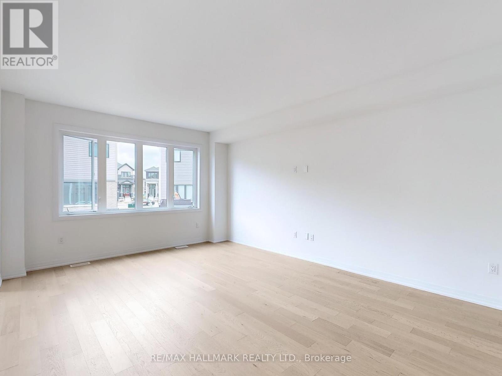 40 Velvet Way, Thorold, Ontario  L2V 0P3 - Photo 7 - X12313969
