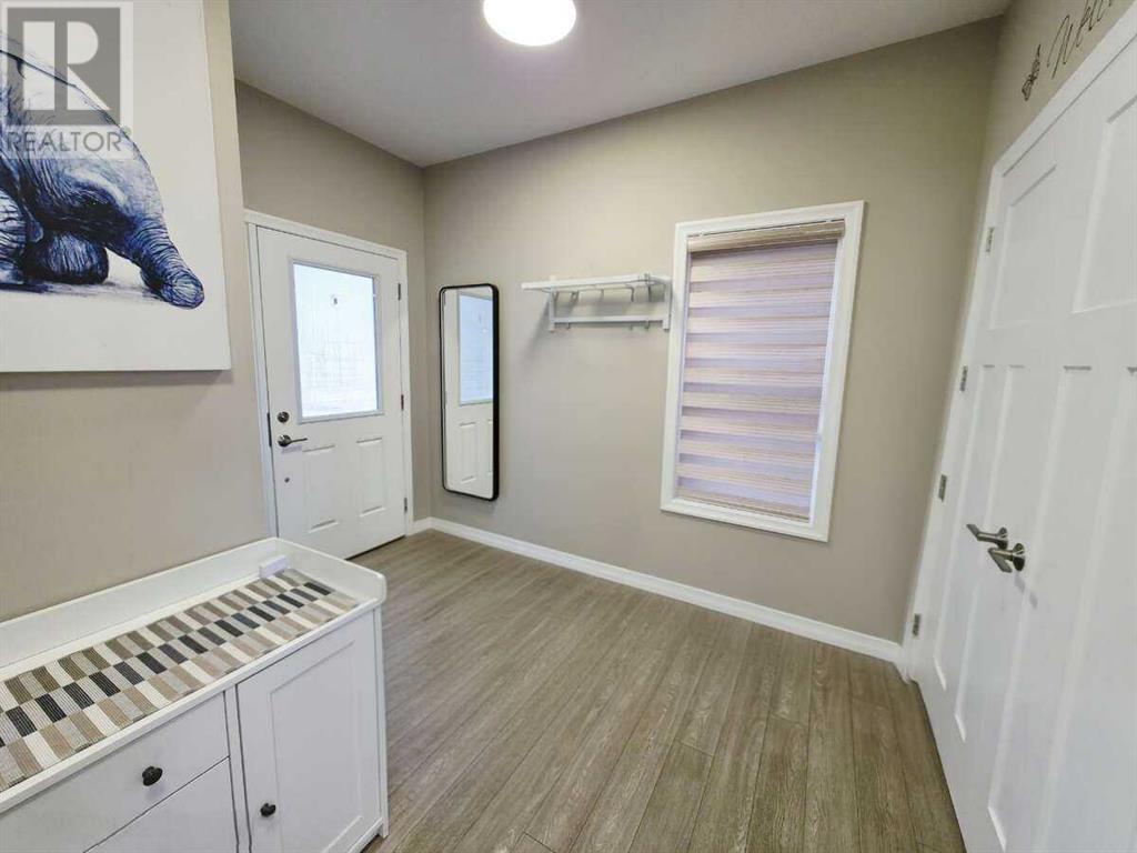 Property at 238 Kingfisher Crescent SE image 5