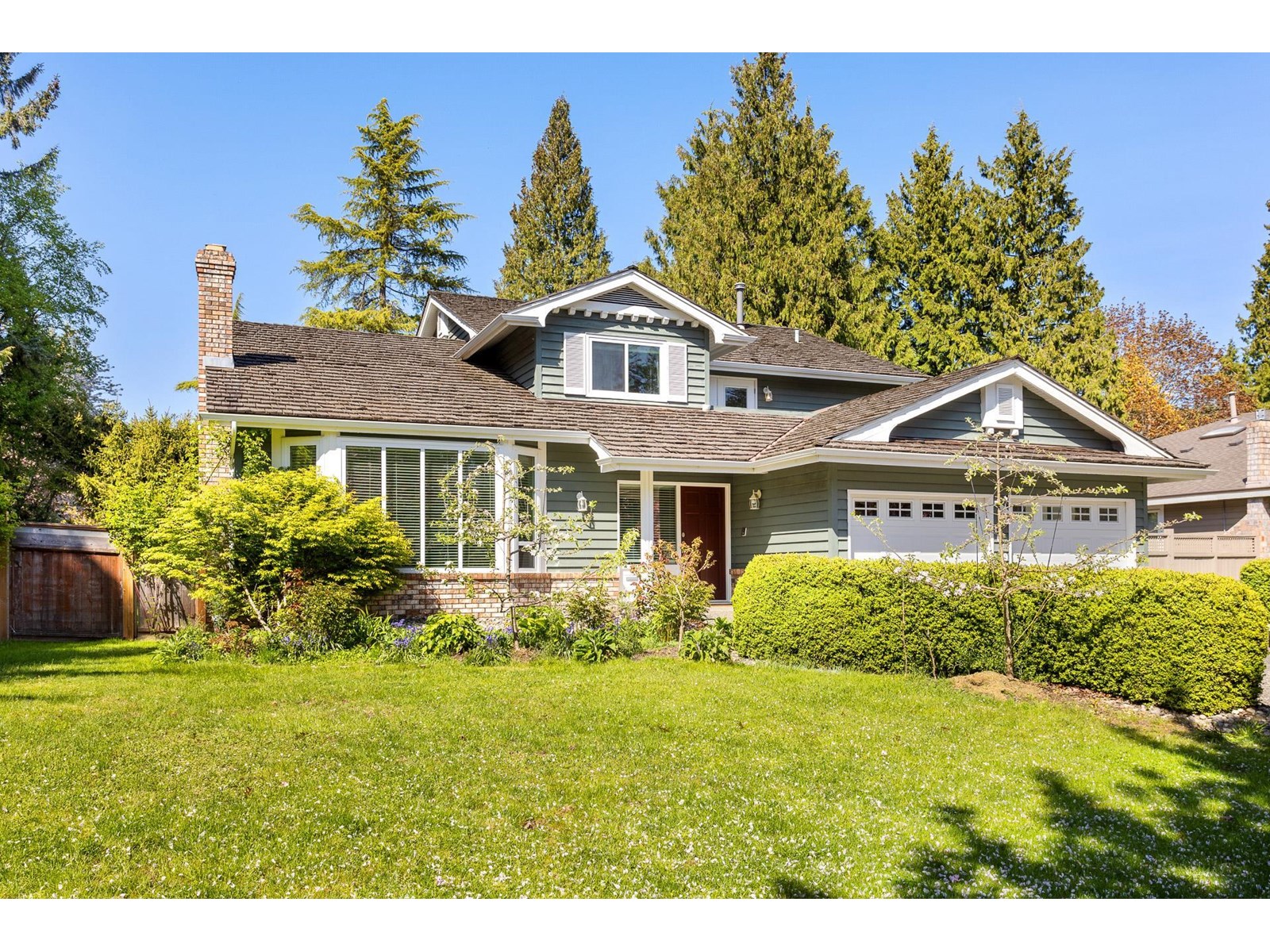 Property at 1639 133A STREET image 3