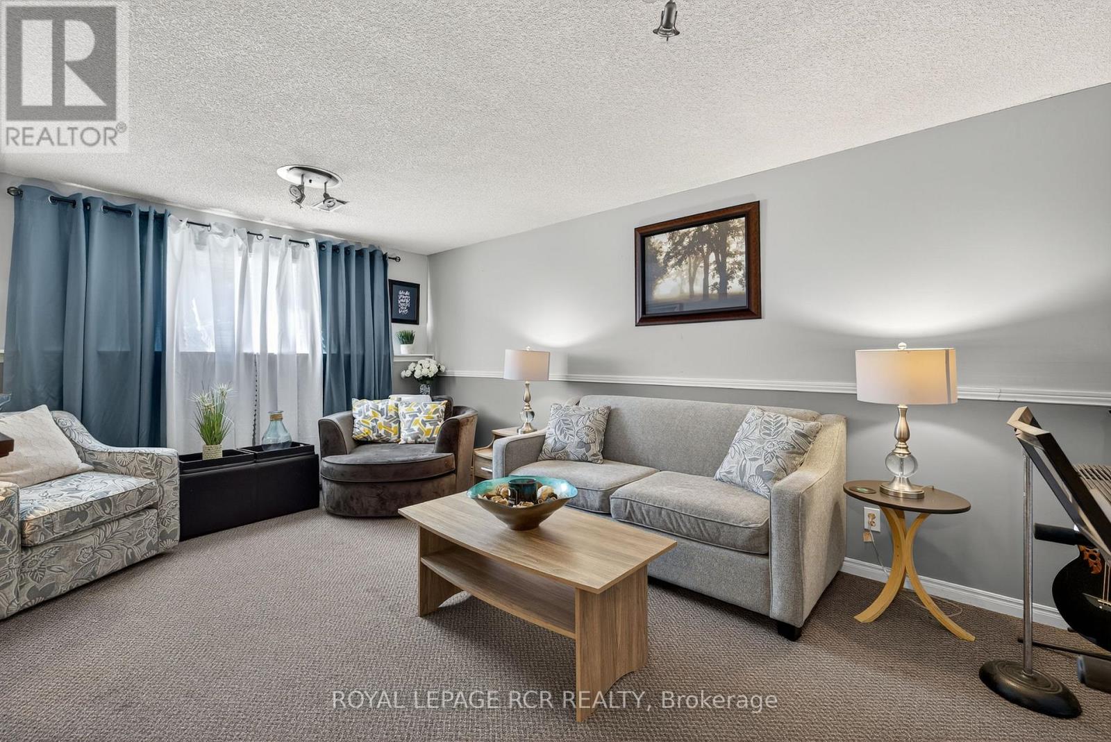 21 Crown Crescent, Bradford West Gwillimbury, Ontario  L3Z 2M7 - Photo 27 - N12314011