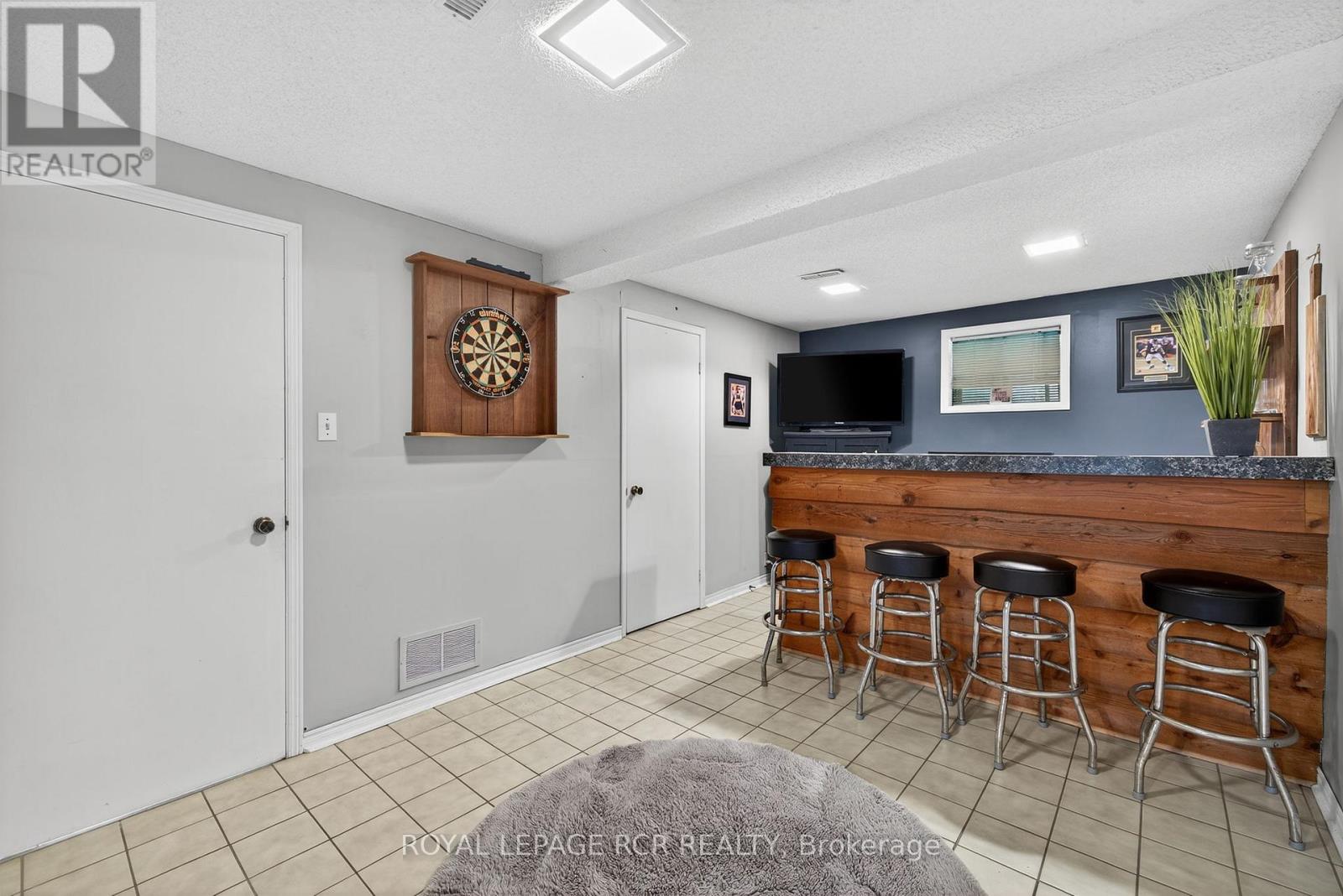 21 Crown Crescent, Bradford West Gwillimbury, Ontario  L3Z 2M7 - Photo 30 - N12314011