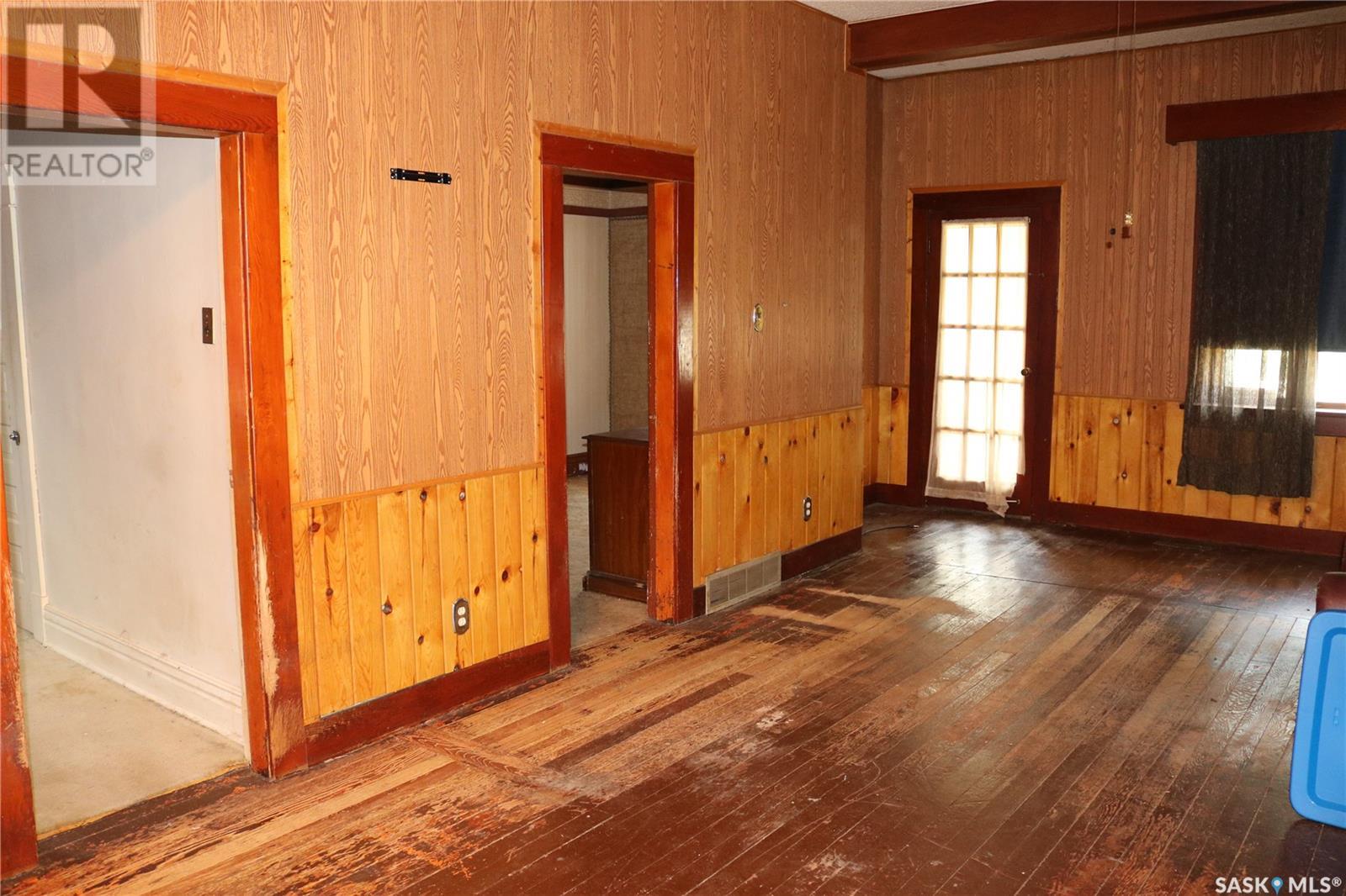 203 Mcdonald Street, Welwyn, Saskatchewan  S0A 4L0 - Photo 10 - SK014125
