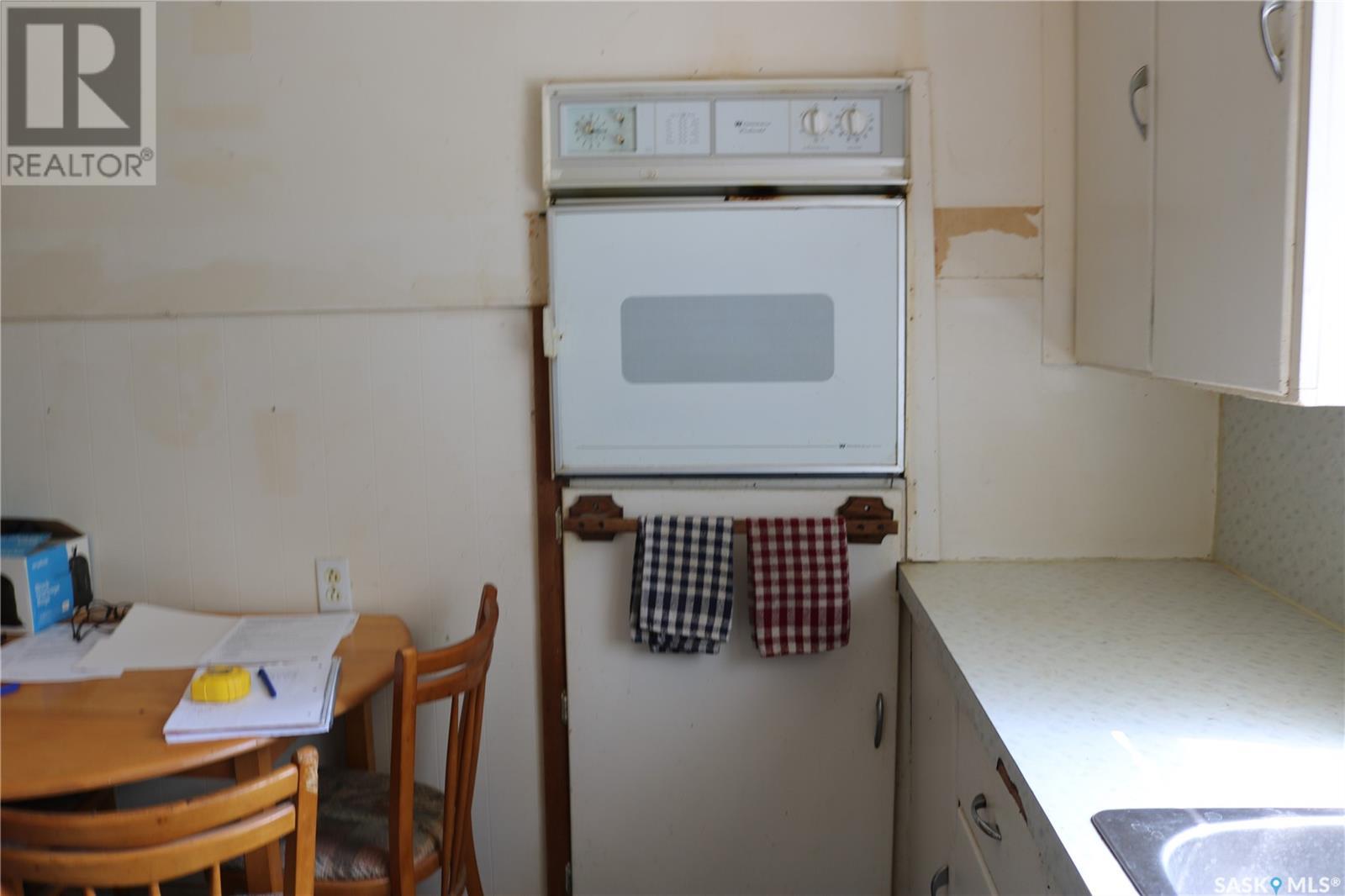 203 Mcdonald Street, Welwyn, Saskatchewan  S0A 4L0 - Photo 4 - SK014125