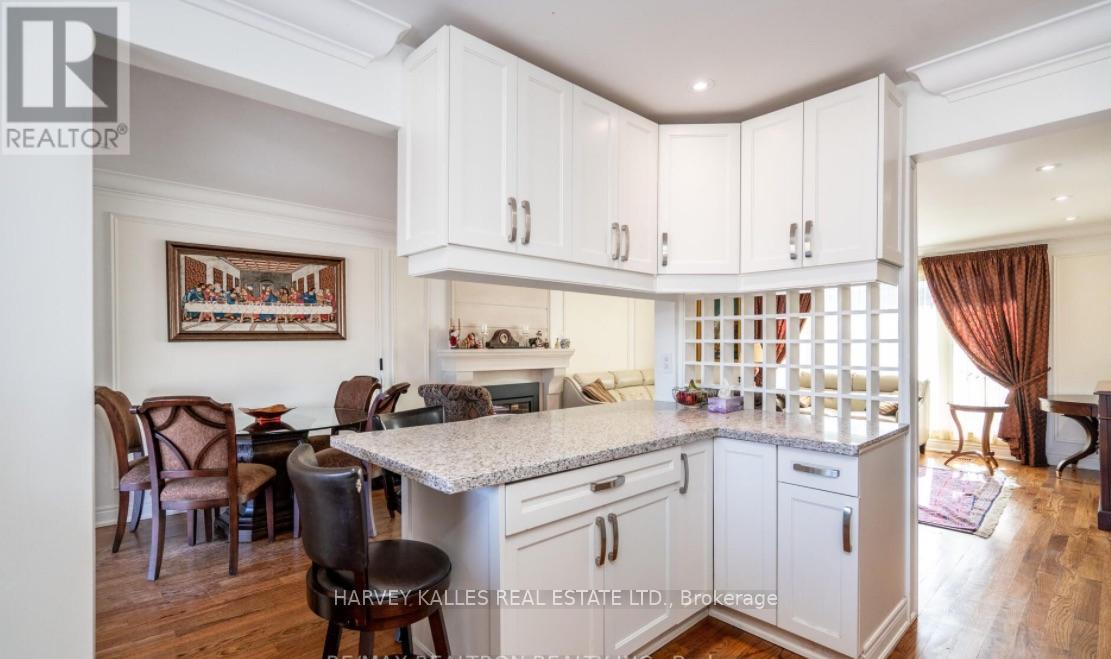 140 Wedgewood Drive, Toronto, Ontario  M2M 2H7 - Photo 18 - C12311149