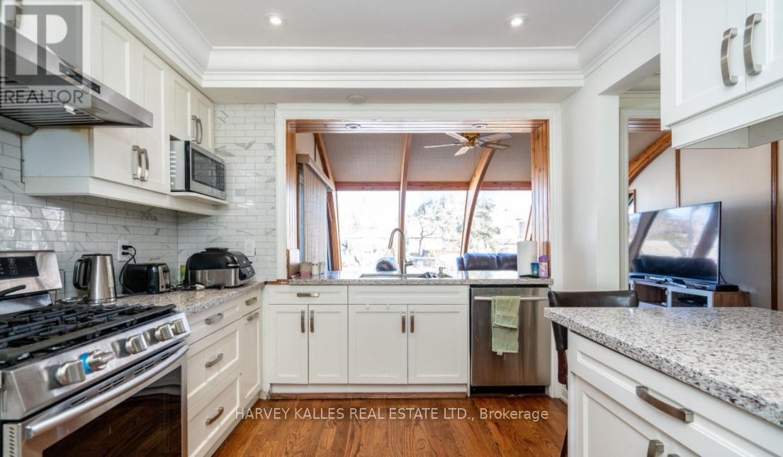 140 Wedgewood Drive, Toronto, Ontario  M2M 2H7 - Photo 19 - C12311149