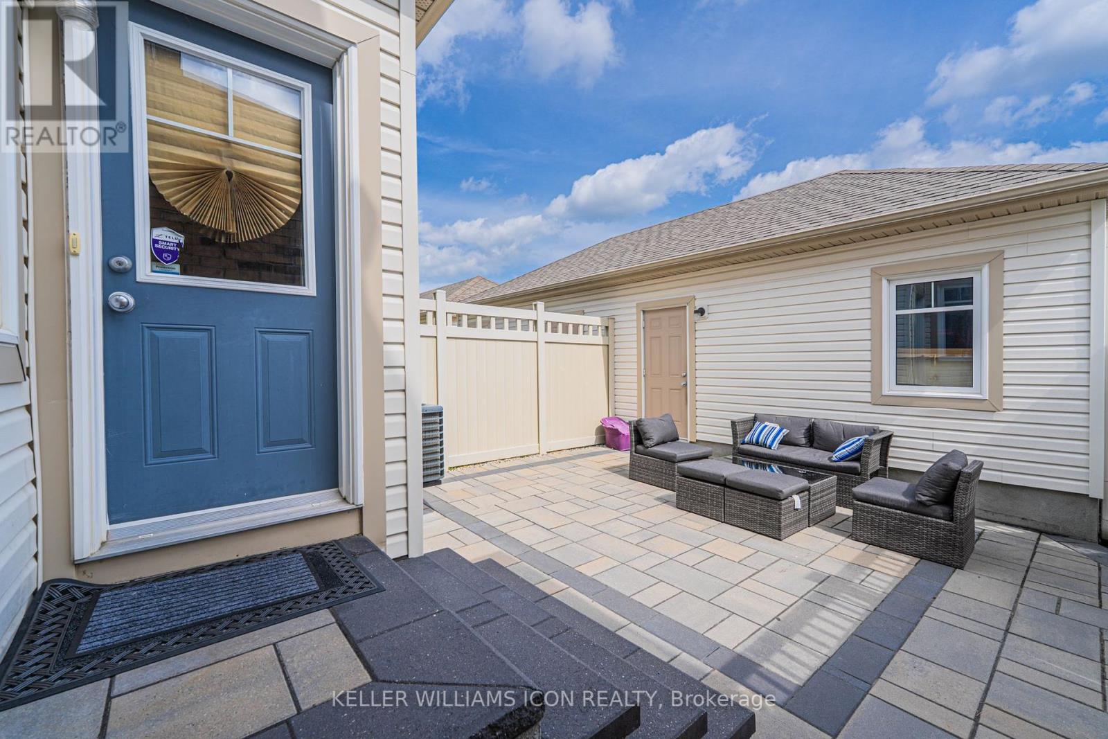 Property at 246 LONGFIELDS DRIVE image 5