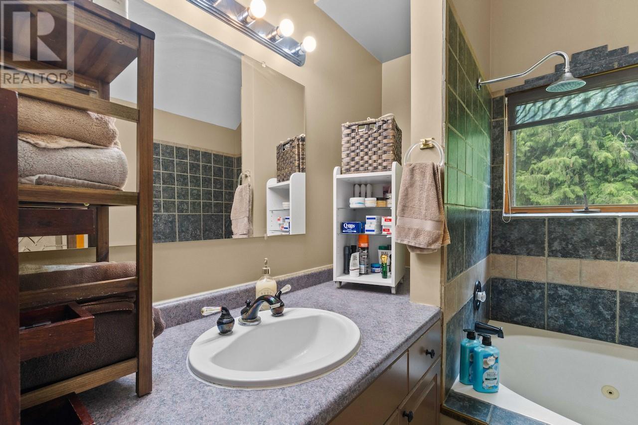 1419 Taylor Road, Sorrento, British Columbia V0E 2W1 - Photo 24 - 10355644