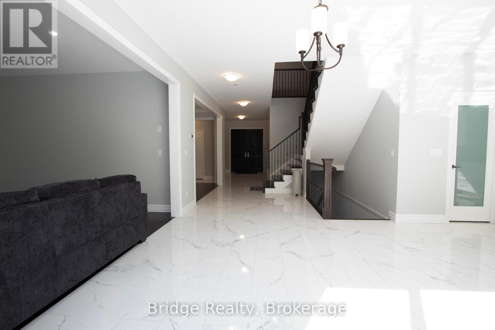 133 Birdie Court E, Woodstock, Ontario  N4T 0N3 - Photo 7 - X12311682