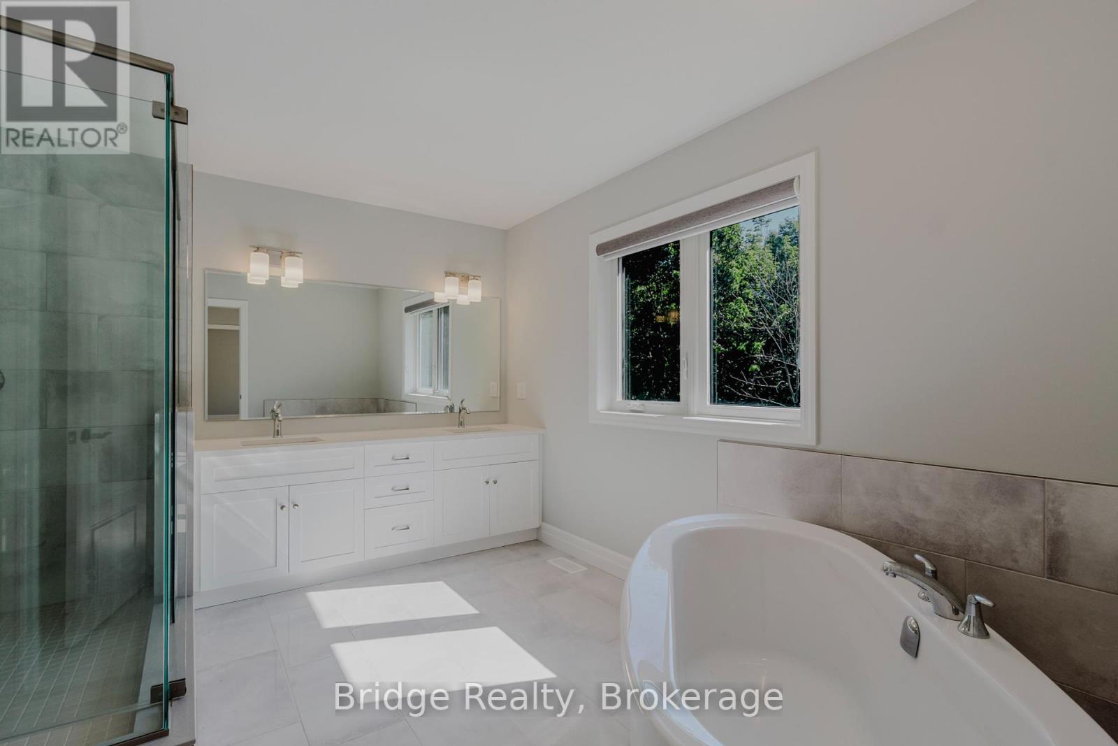 133 Birdie Court E, Woodstock, Ontario  N4T 0N3 - Photo 27 - X12311682