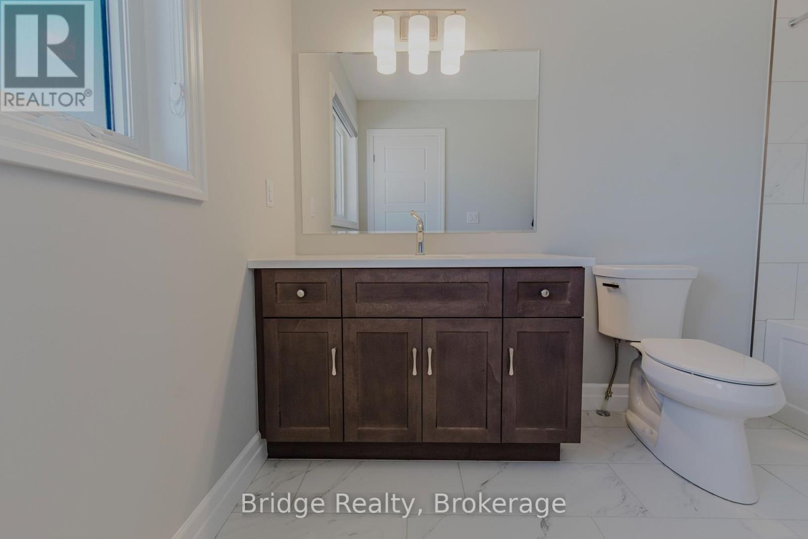 133 Birdie Court E, Woodstock, Ontario  N4T 0N3 - Photo 35 - X12311682