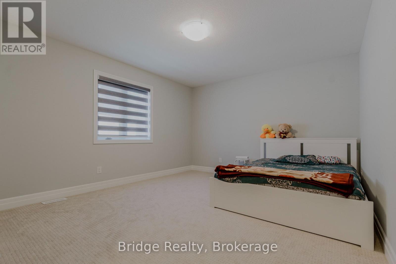 133 Birdie Court E, Woodstock, Ontario  N4T 0N3 - Photo 41 - X12311682