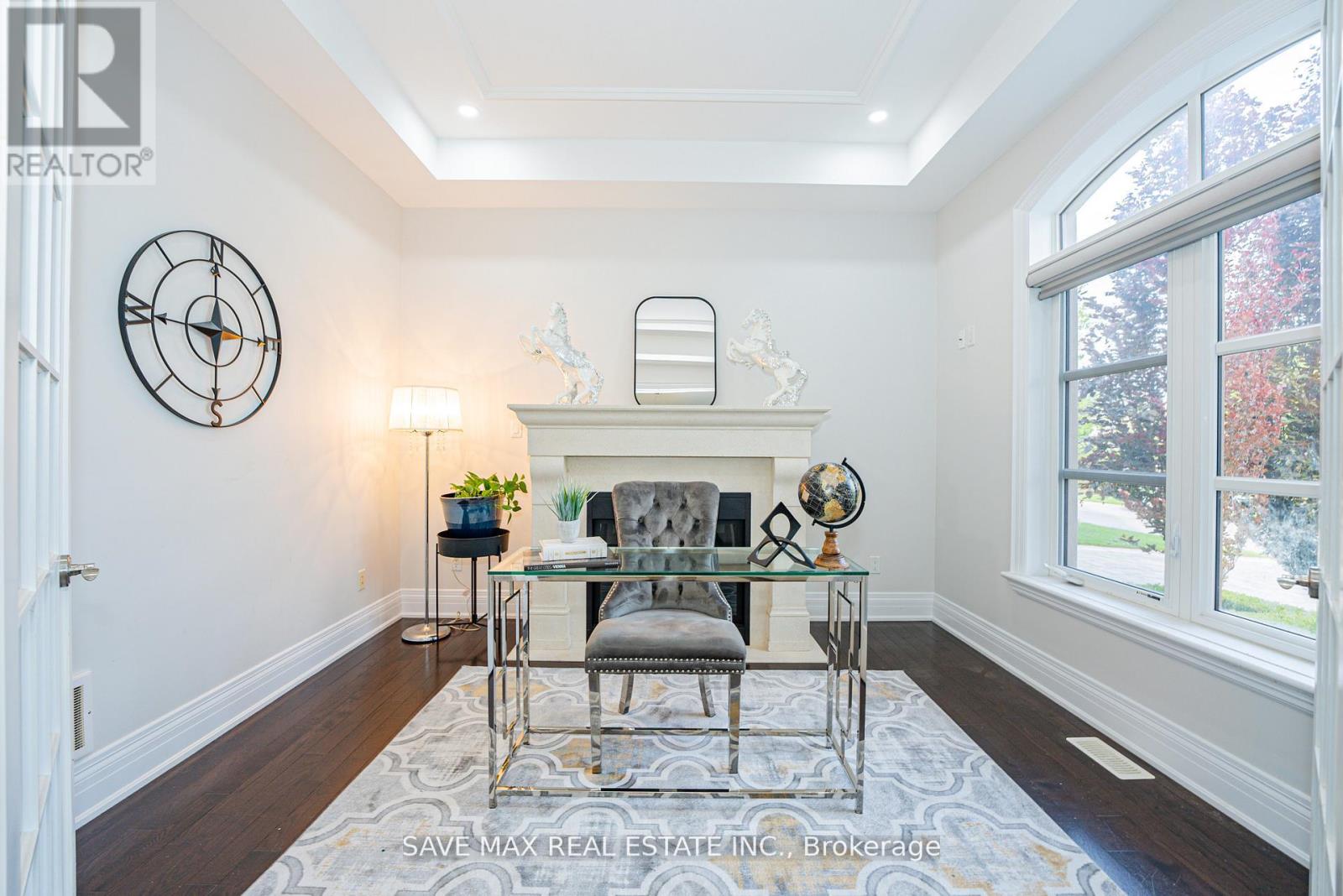 95 Sarracini Crescent, Vaughan, Ontario  L4L 3S9 - Photo 8 - N12314027