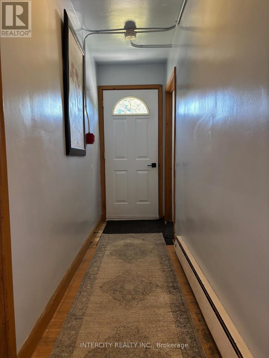 363 Andrew Street, Newmarket, Ontario  L3Y 1H5 - Photo 13 - N12310849