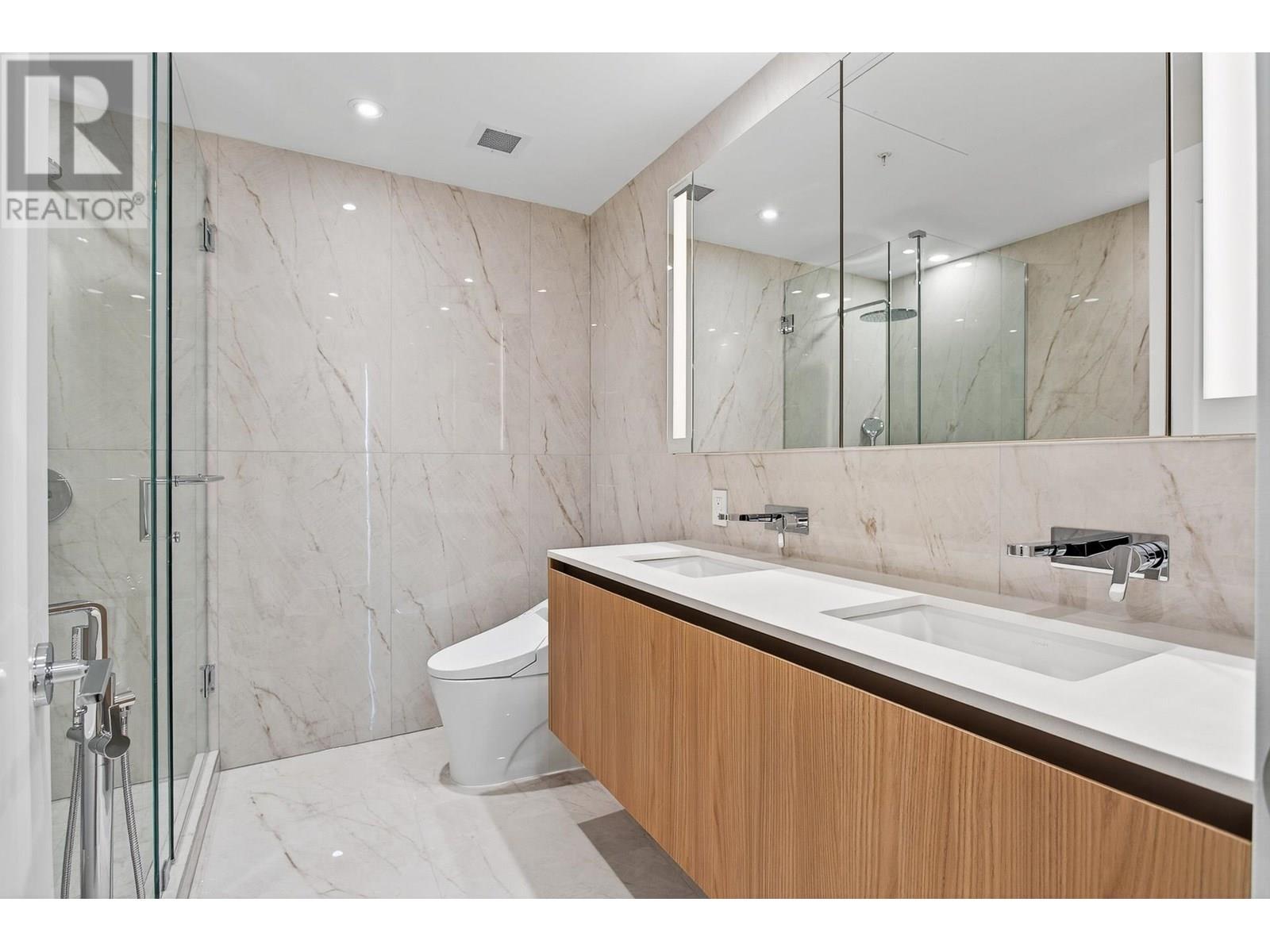 1406 135 E 13th Street, North Vancouver, British Columbia  V7L 0J8 - Photo 31 - R3031919